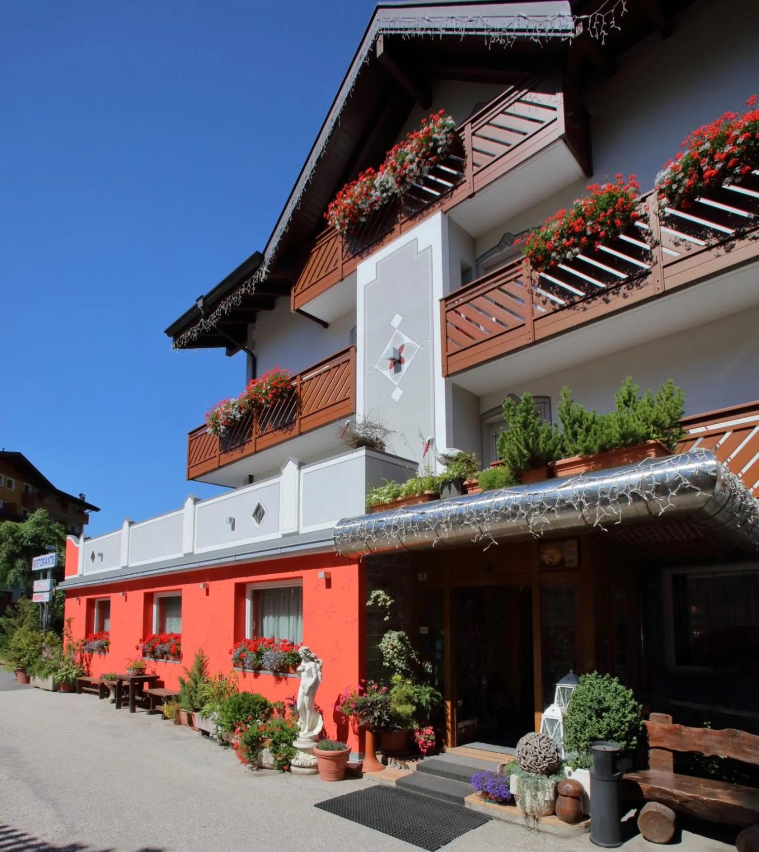 Facade/entrance in Pier Hotel