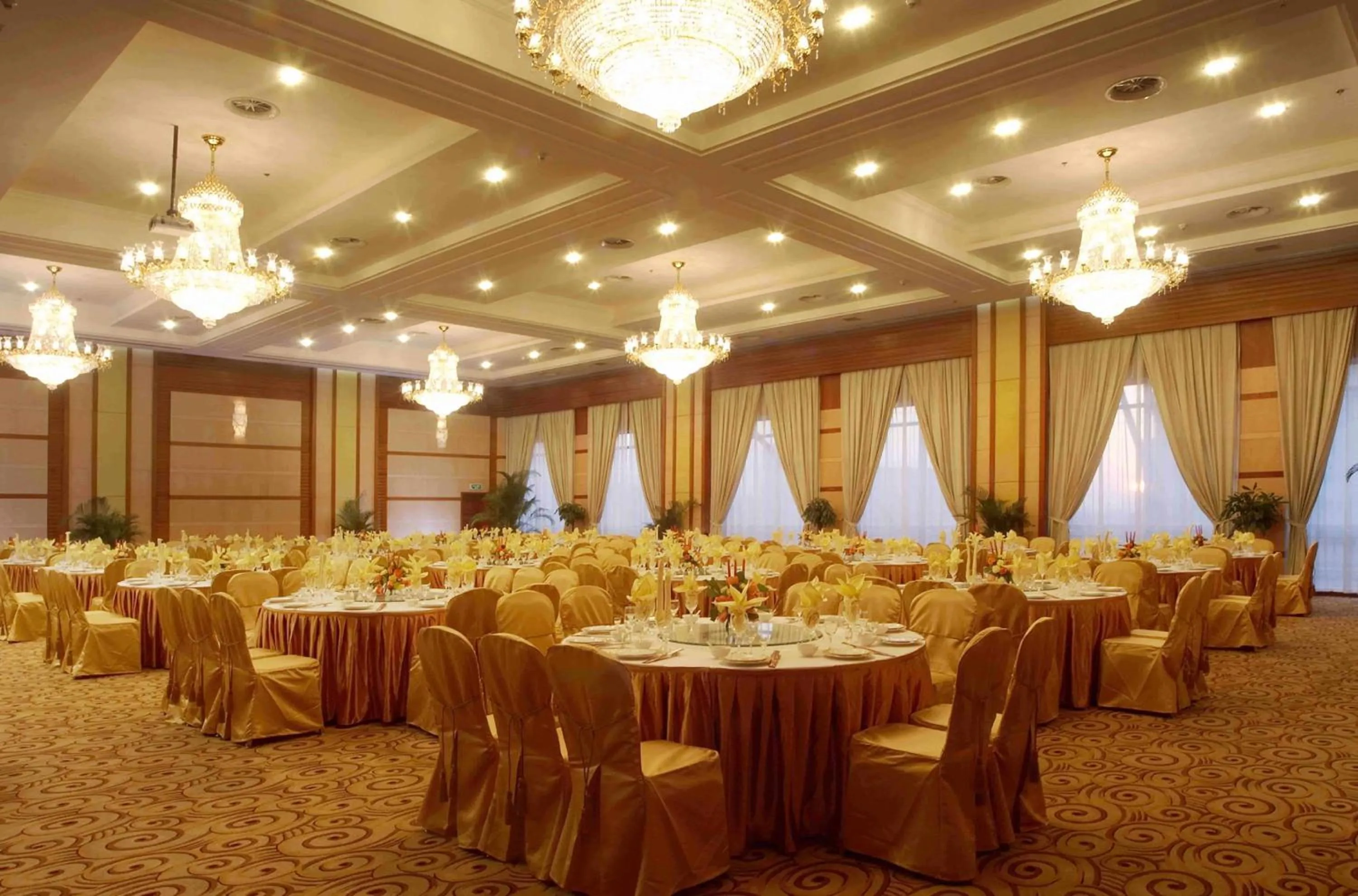 Restaurant/places to eat in Jinling Jingyuan Plaza