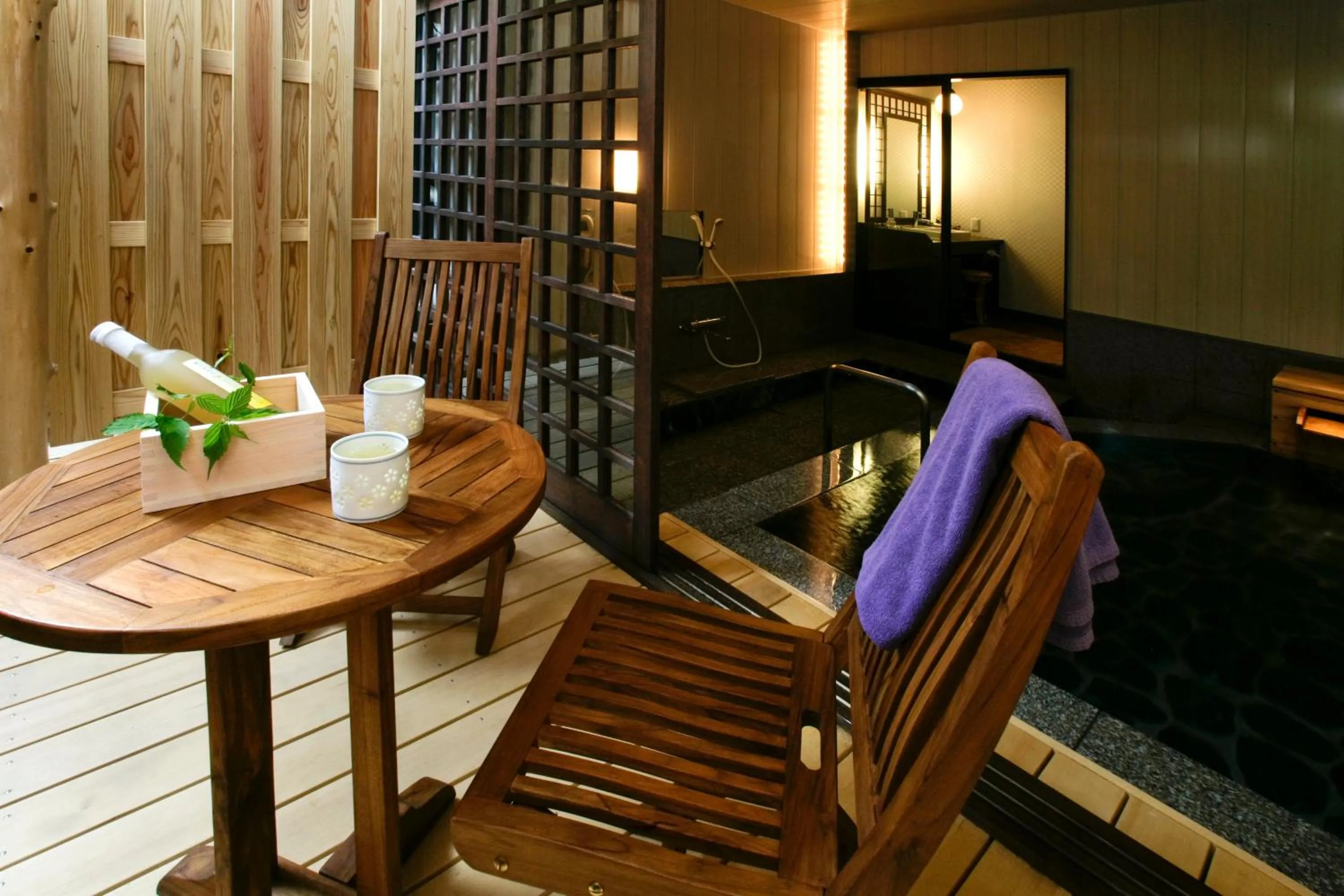 Hot Spring Bath in Wafu-no-Yado MASUYA