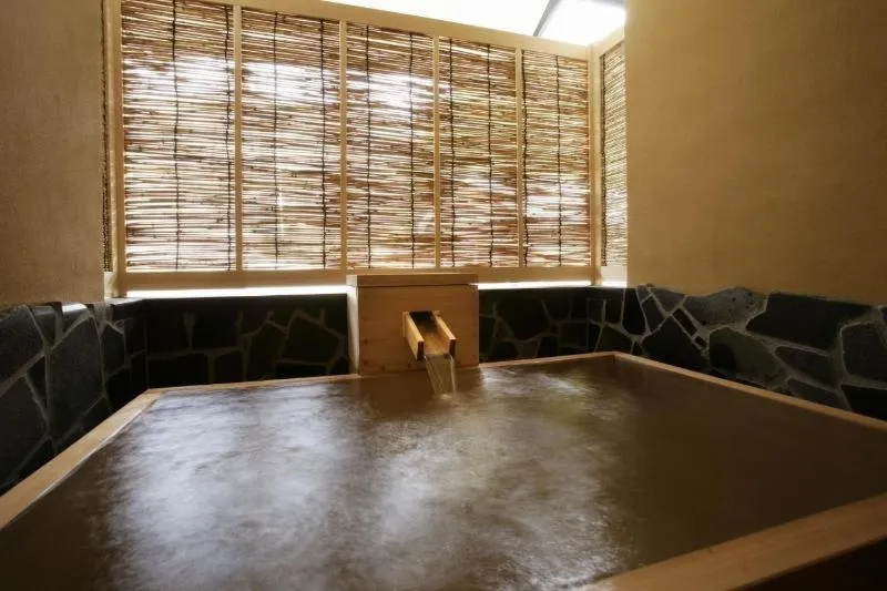 Hot Tub in Wafu-no-Yado MASUYA