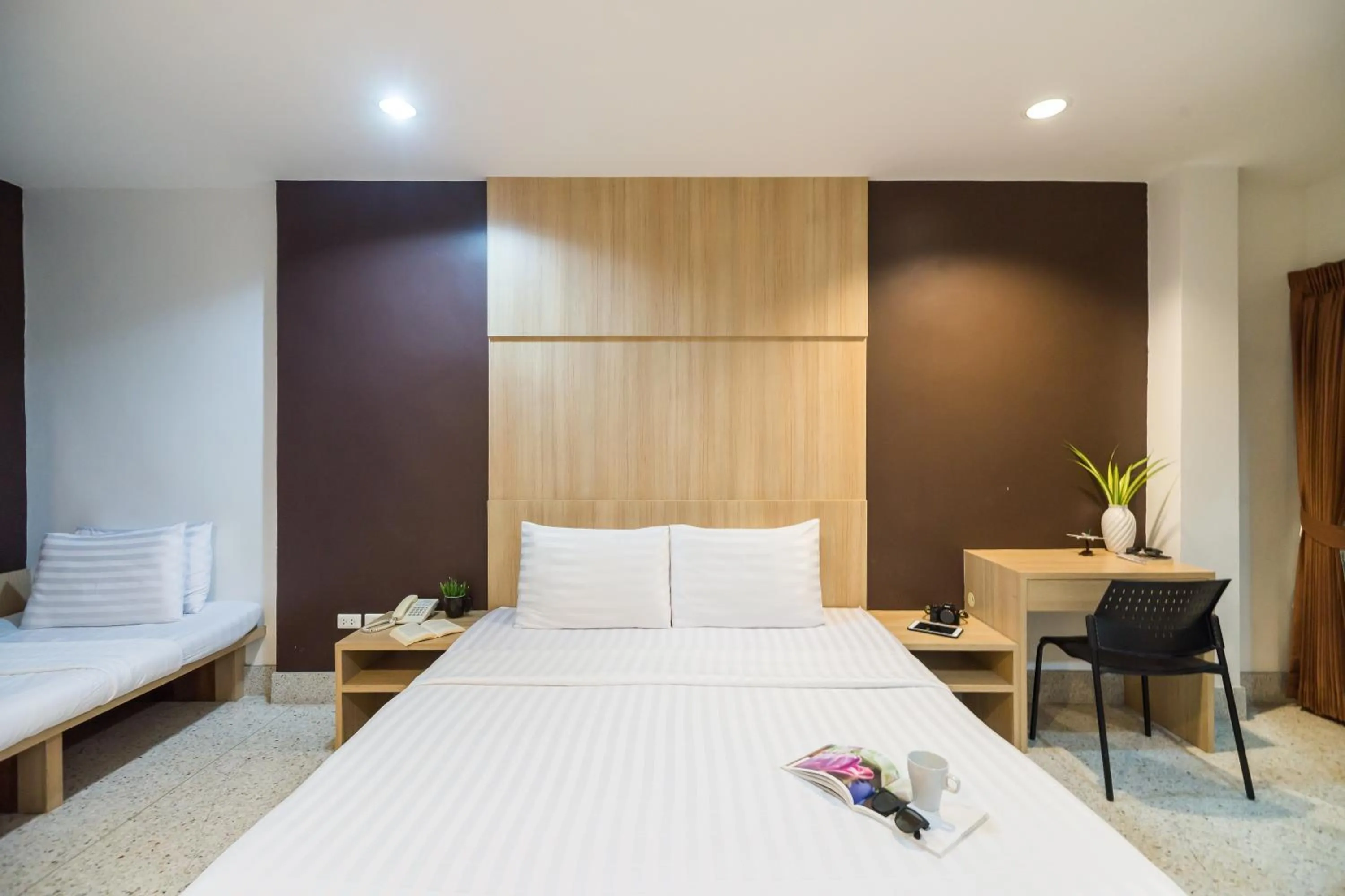 Photo of the whole room, Bed in The Fifth Residence