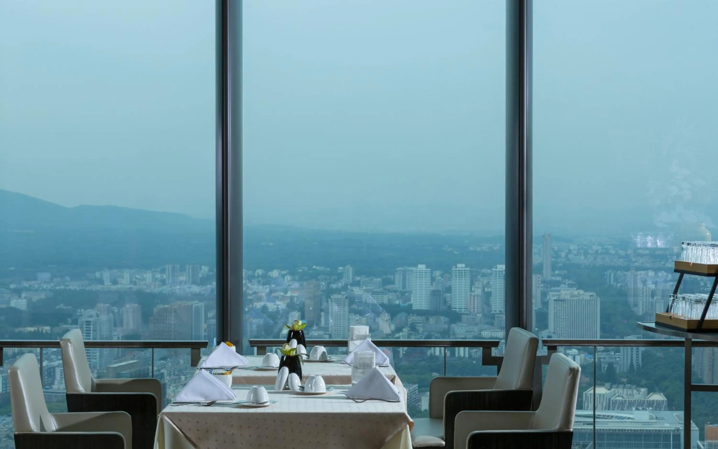 Restaurant/places to eat in Jinling Hotel