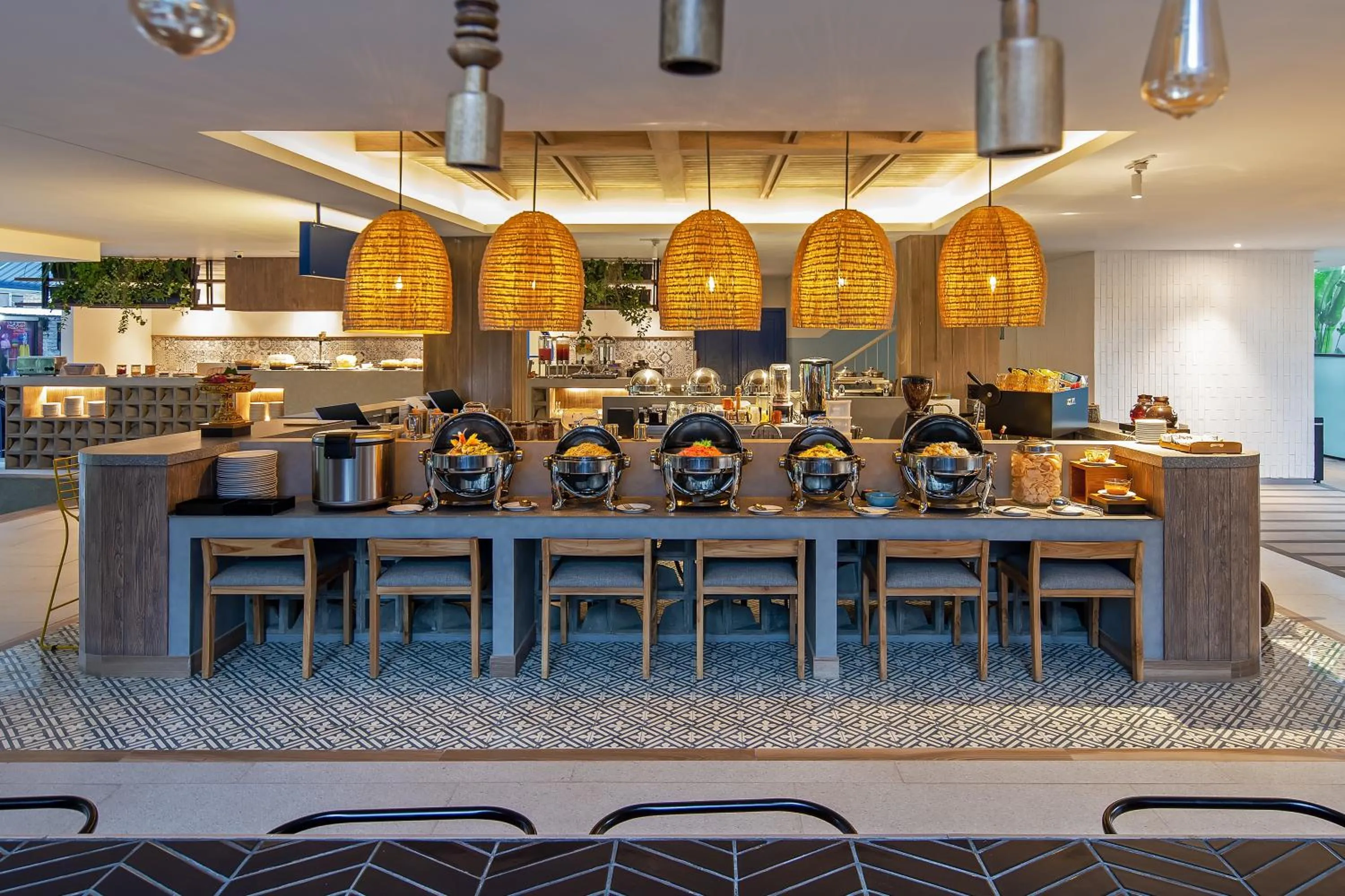 Restaurant/places to eat in Kampi Hotel Legian