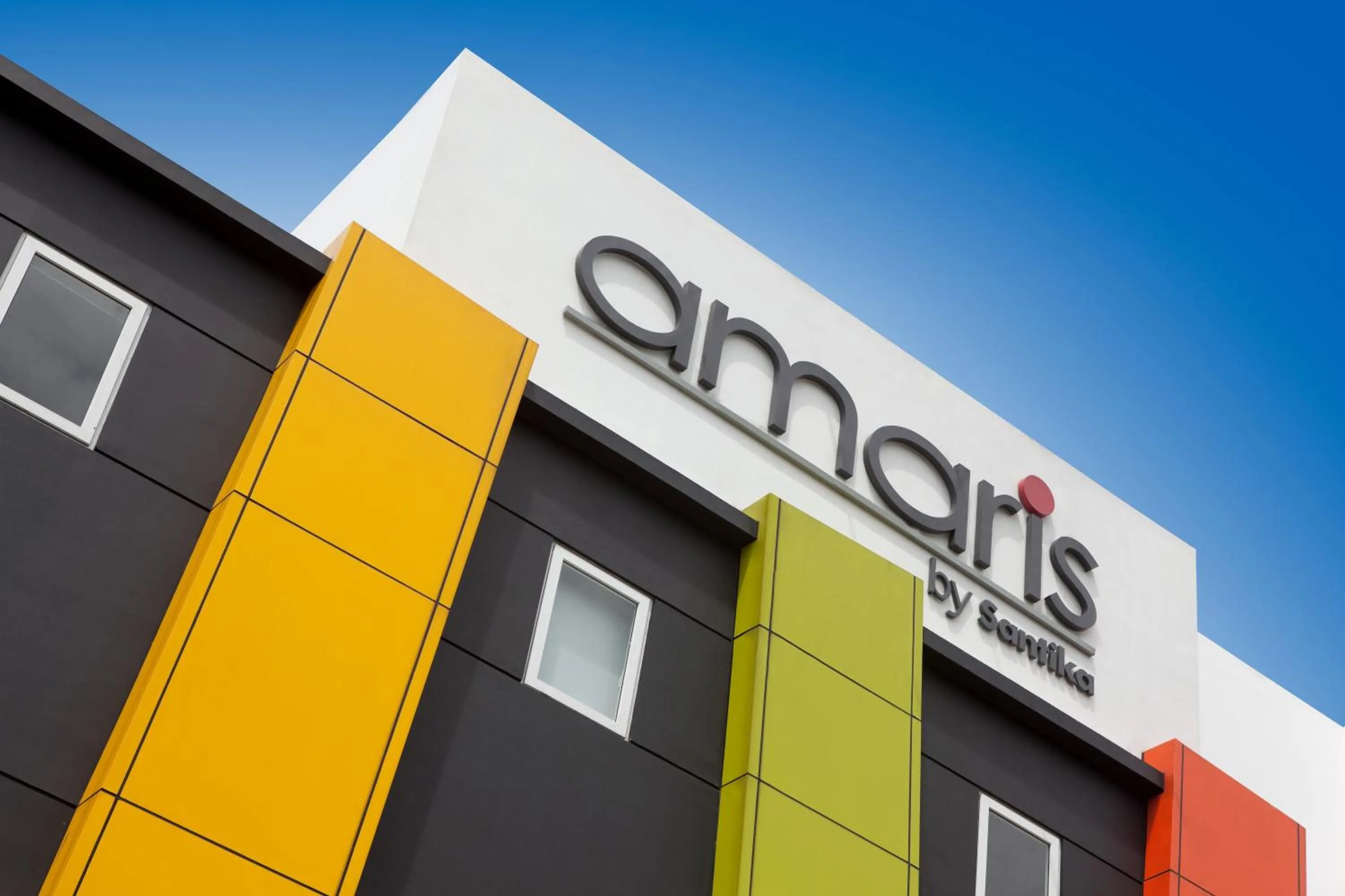 Facade/entrance in Amaris Hotel Cimanuk Bandung