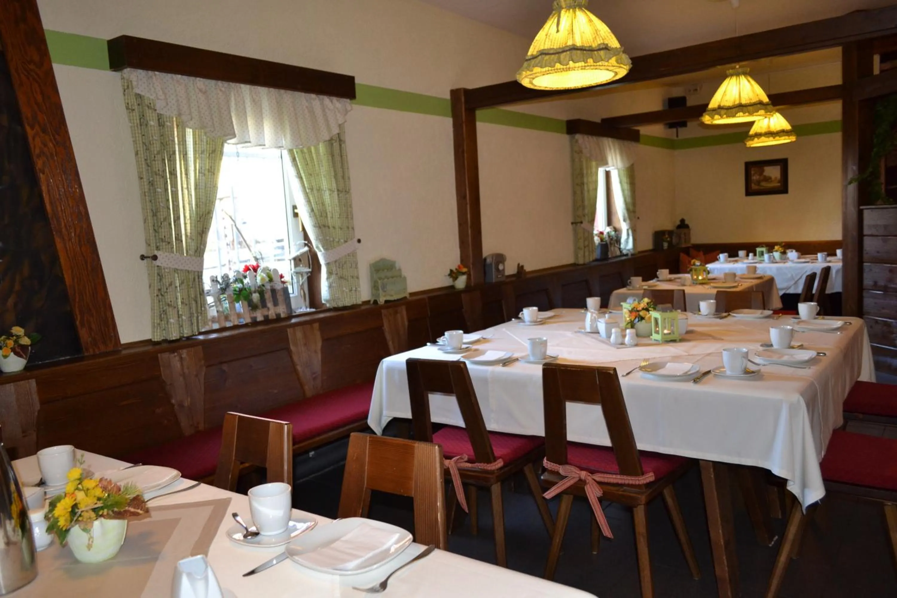 Restaurant/places to eat in Hotel & Restaurant Zur Linde