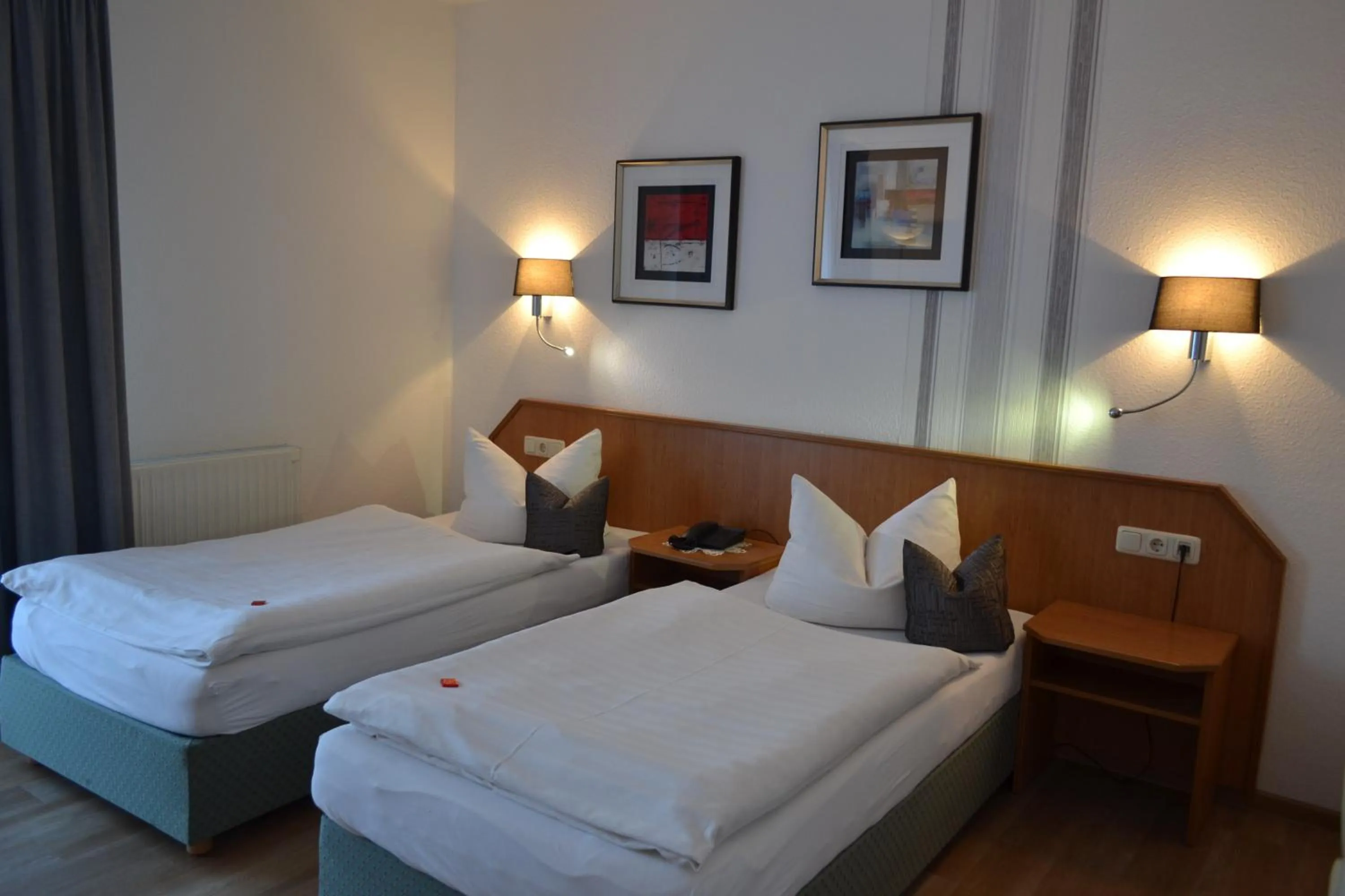 Bed in Hotel & Restaurant Zur Linde