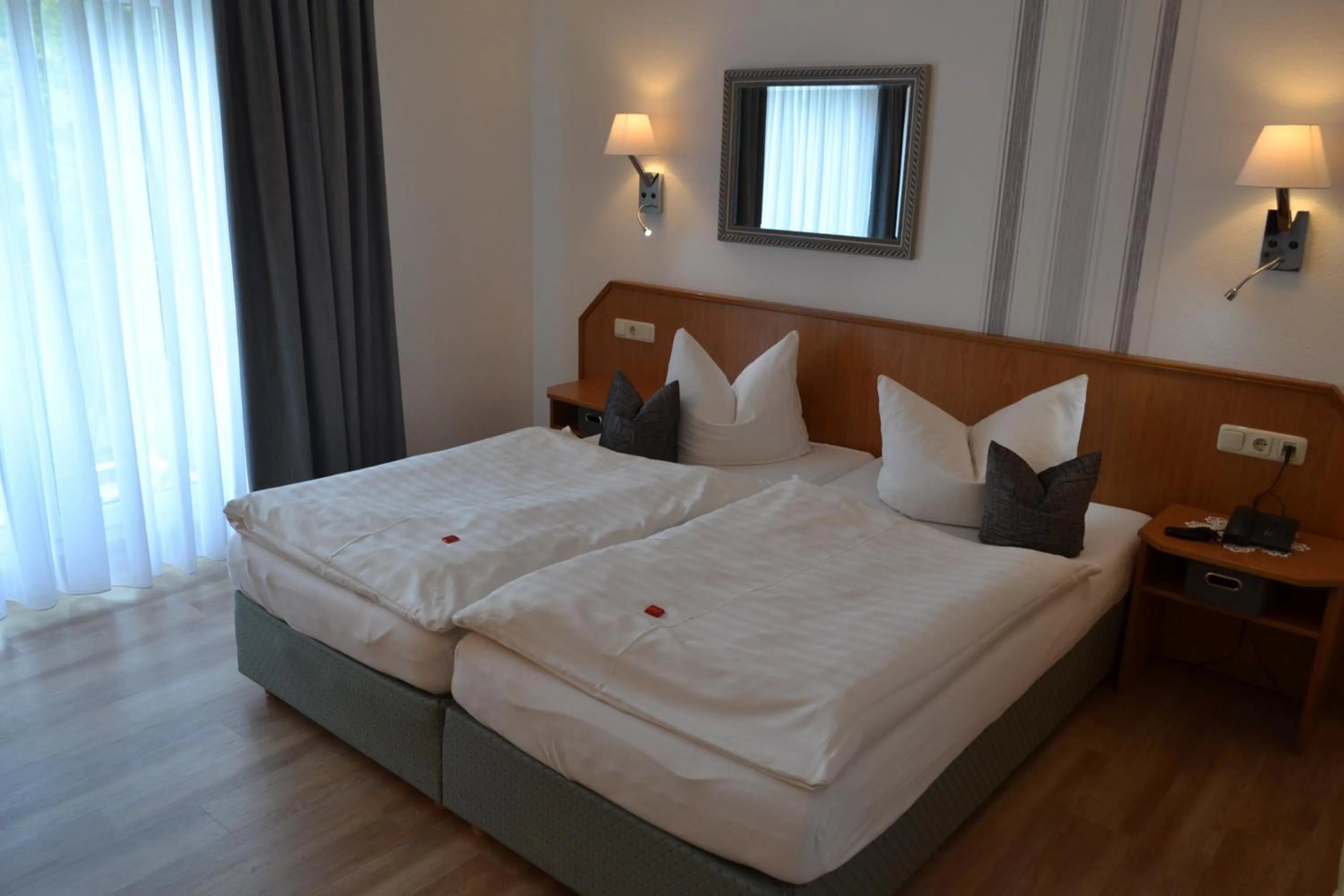 Bed in Hotel & Restaurant Zur Linde