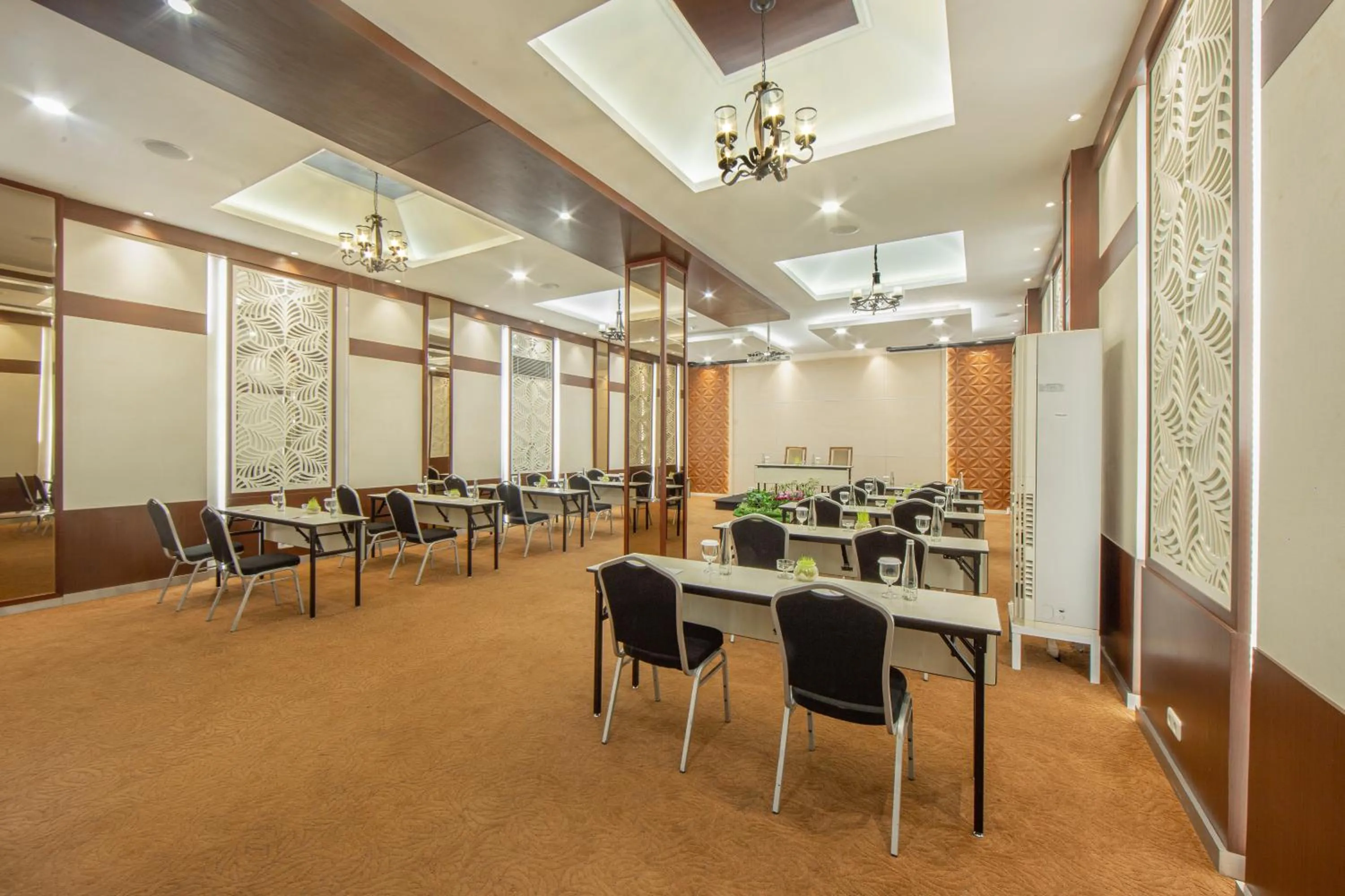 Property building in Grand Inna Tunjungan Hotel Surabaya