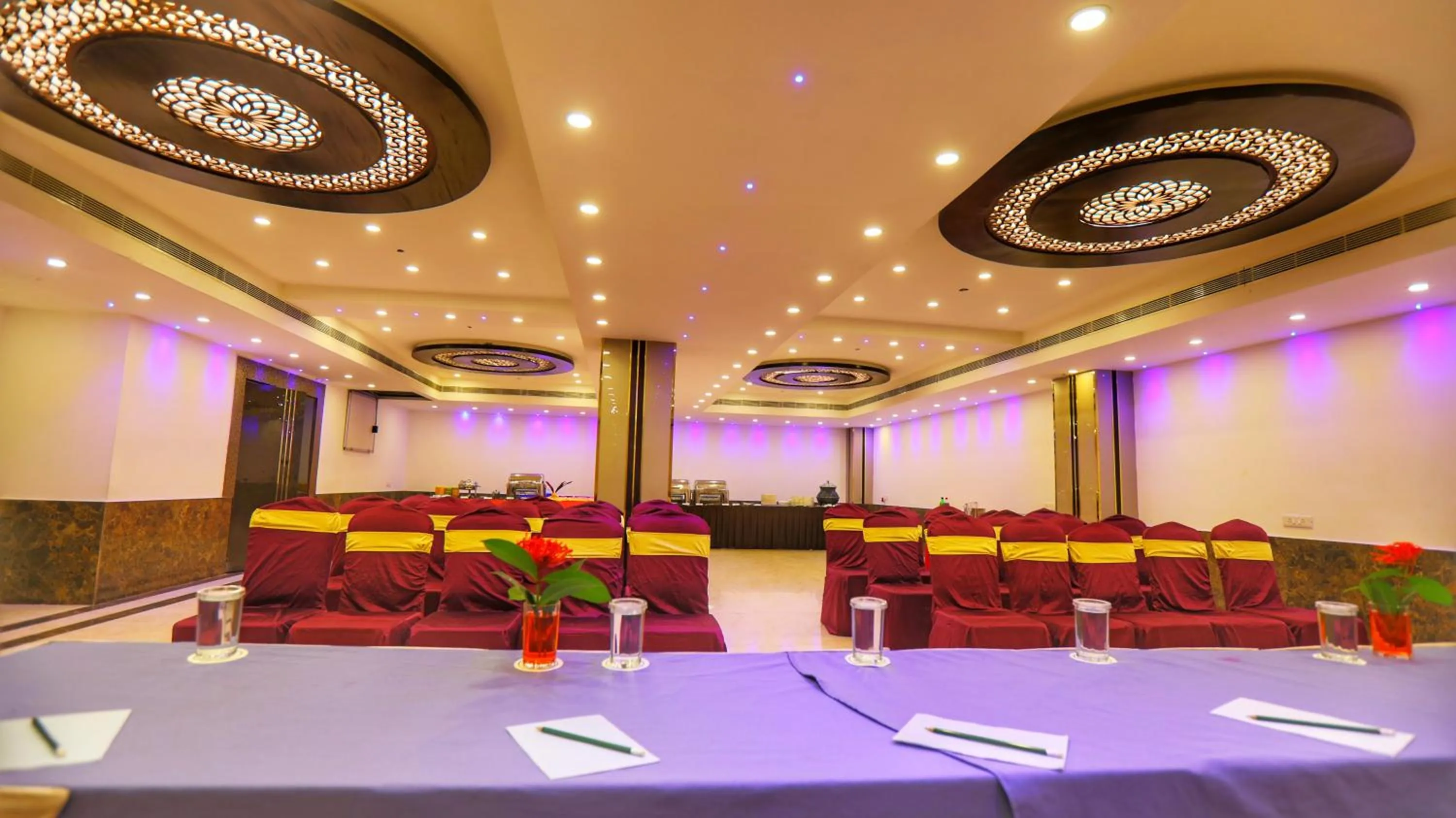 Meeting/conference room in Quality Inn Sabari