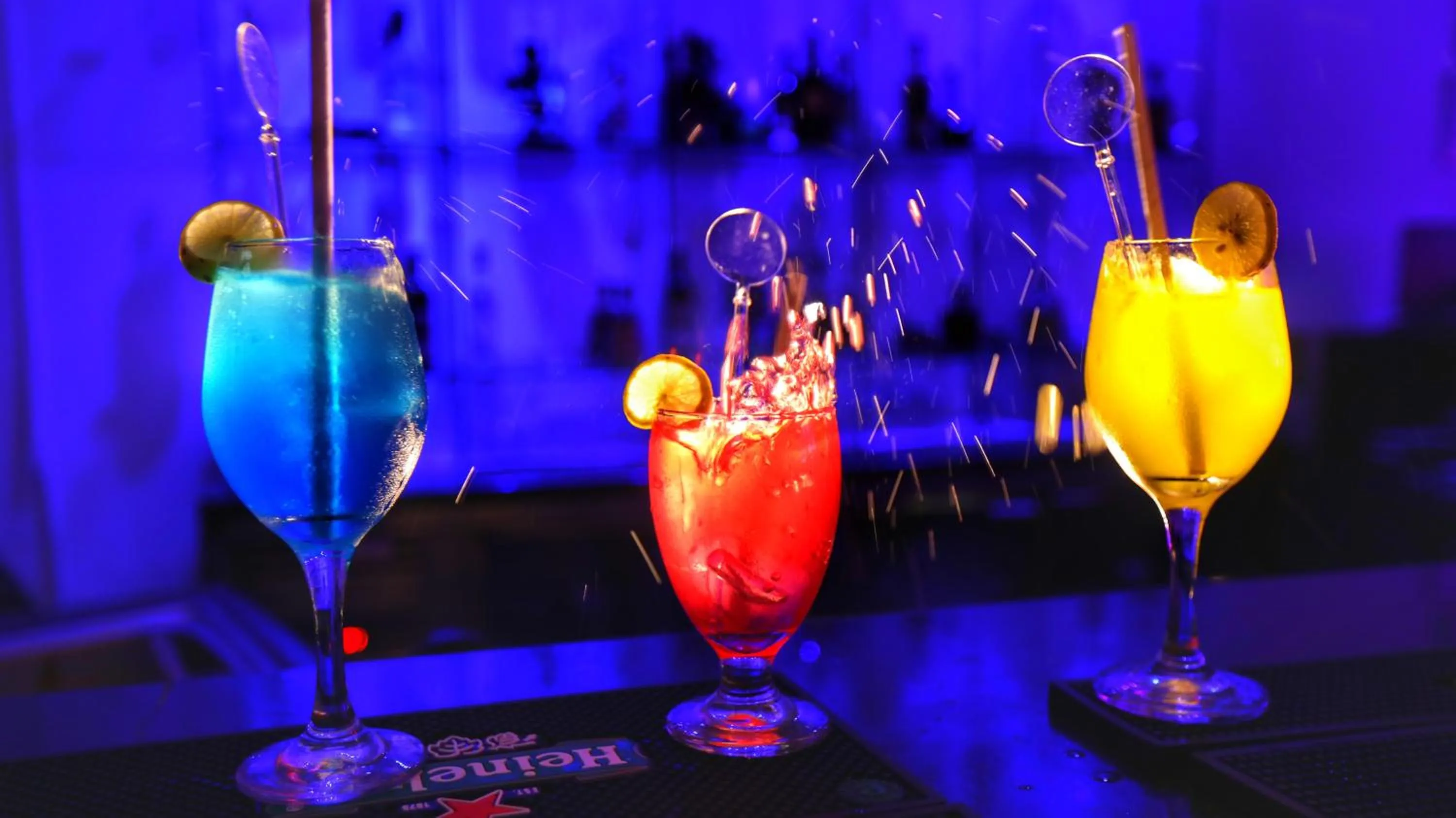 Lounge or bar in Quality Inn Sabari