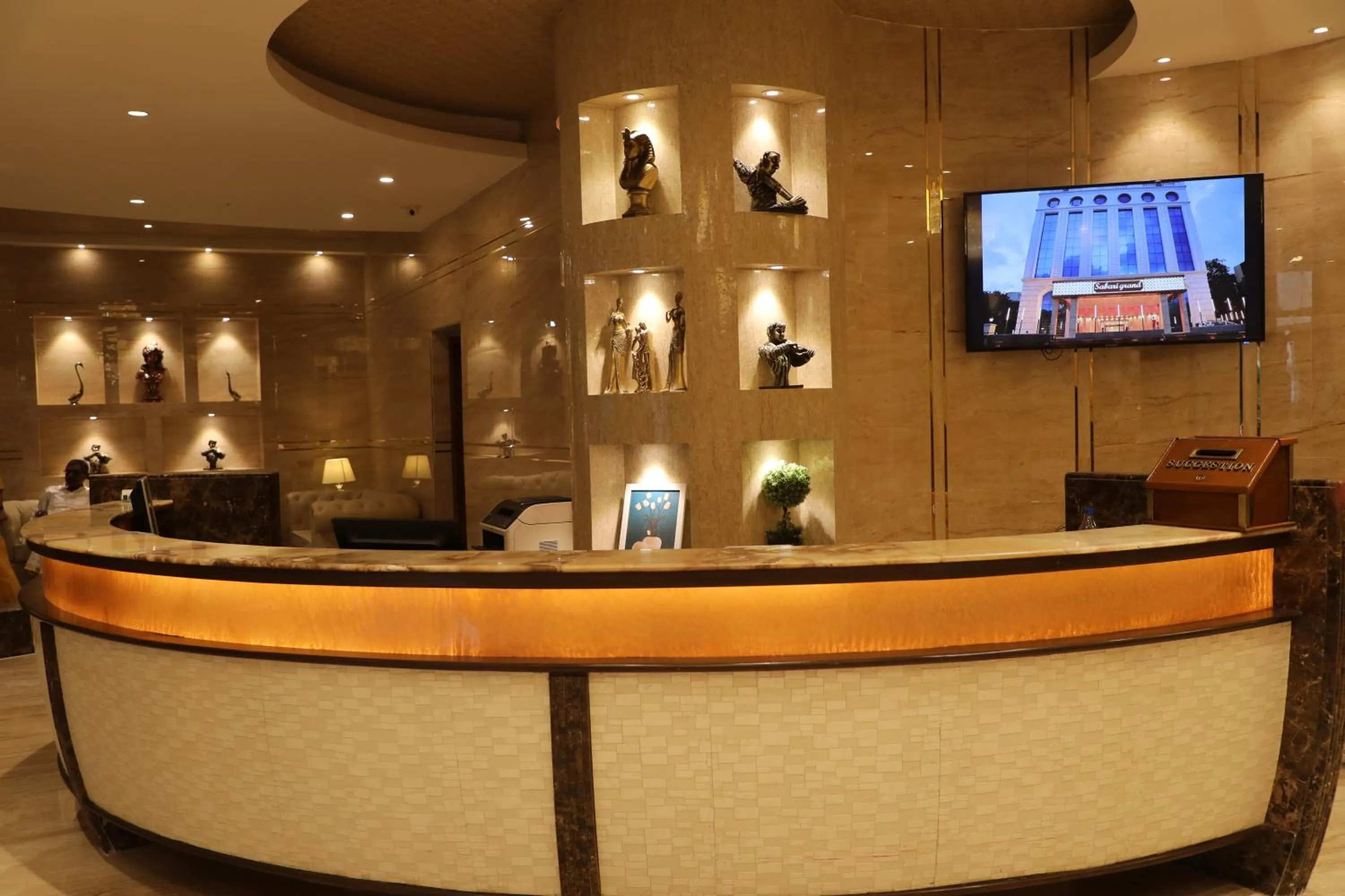 Lobby or reception in Quality Inn Sabari