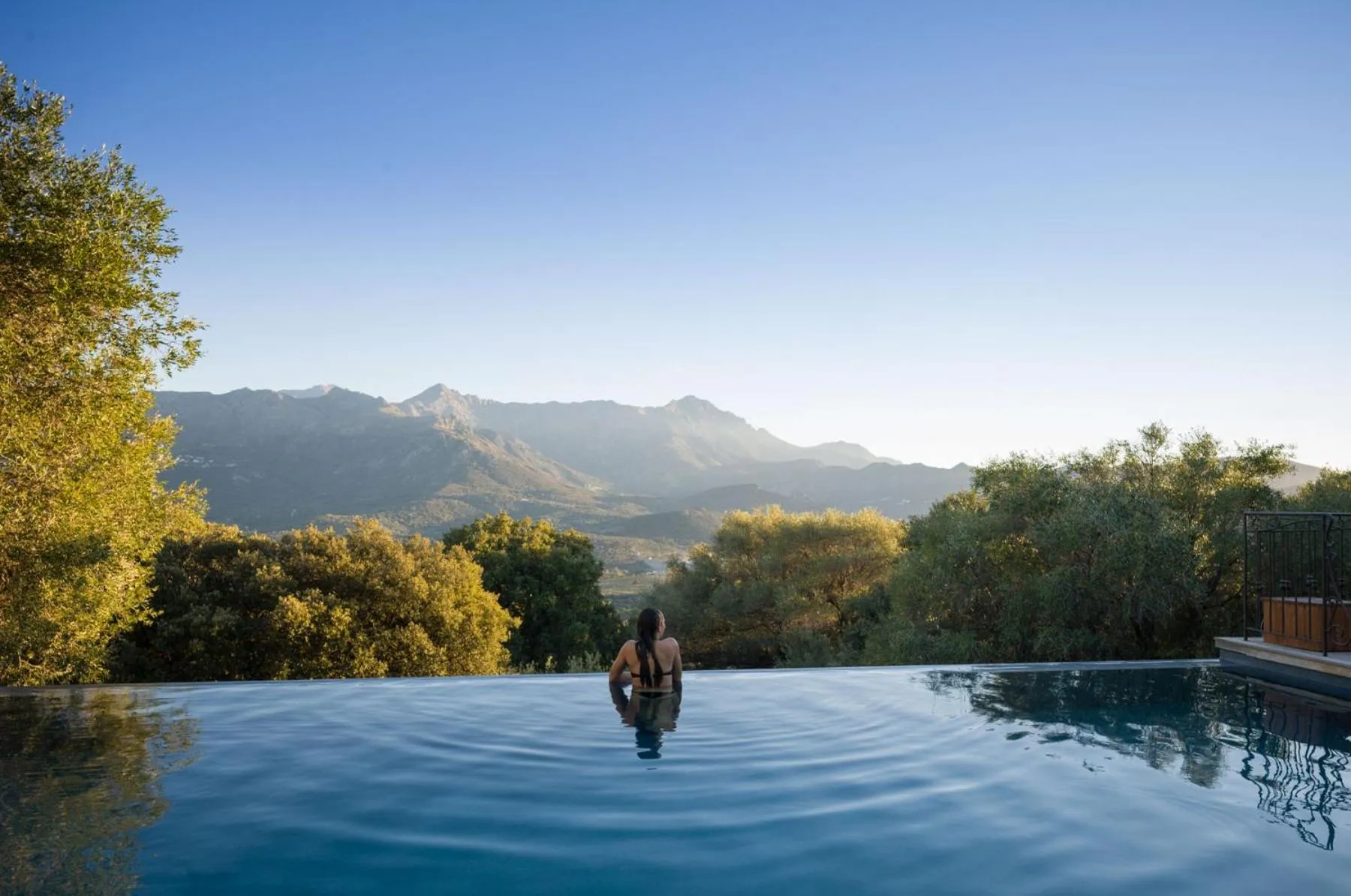 Swimming pool in Hotel A Piattatella