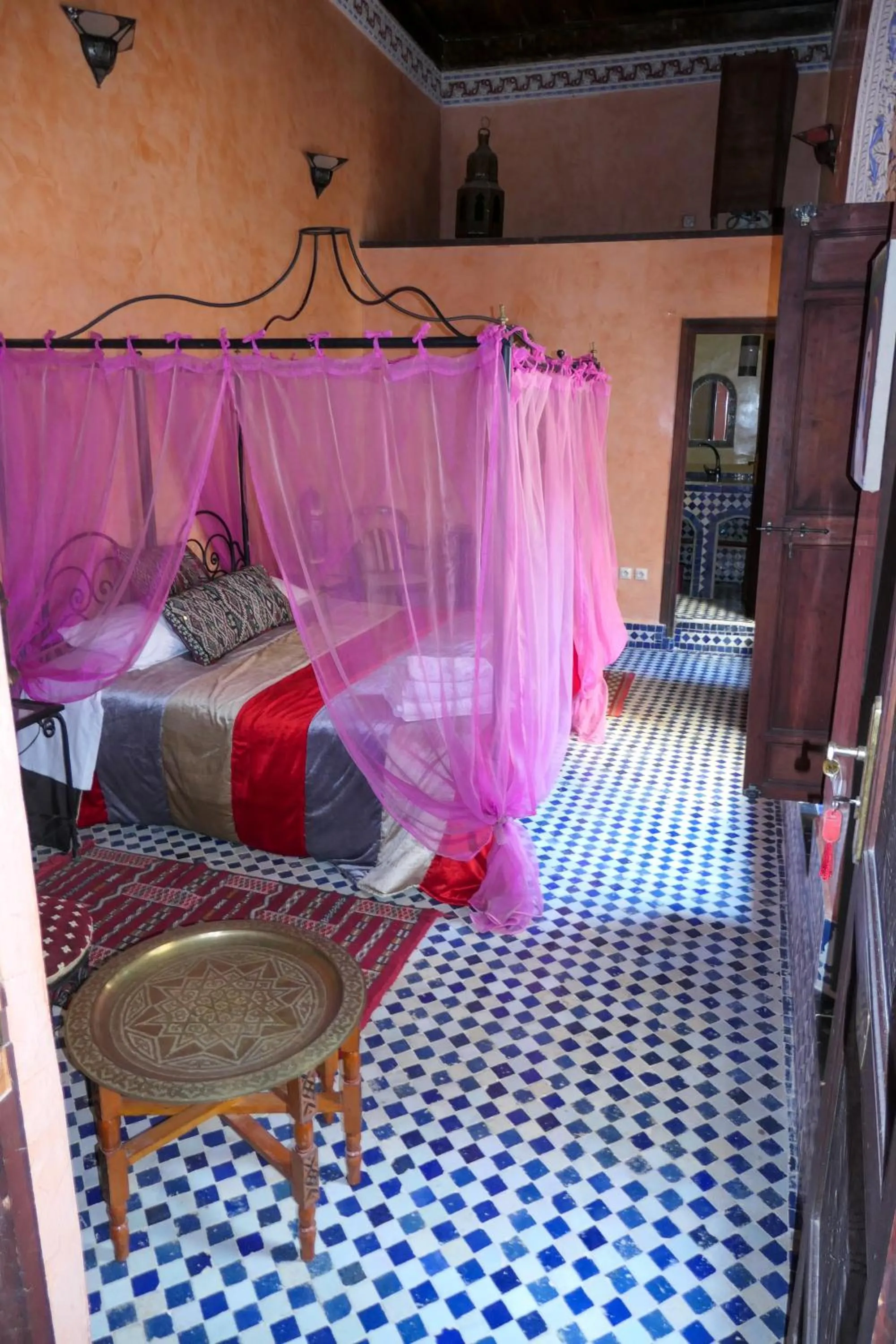 Photo of the whole room, Bed in Riad Le Patio De Fes