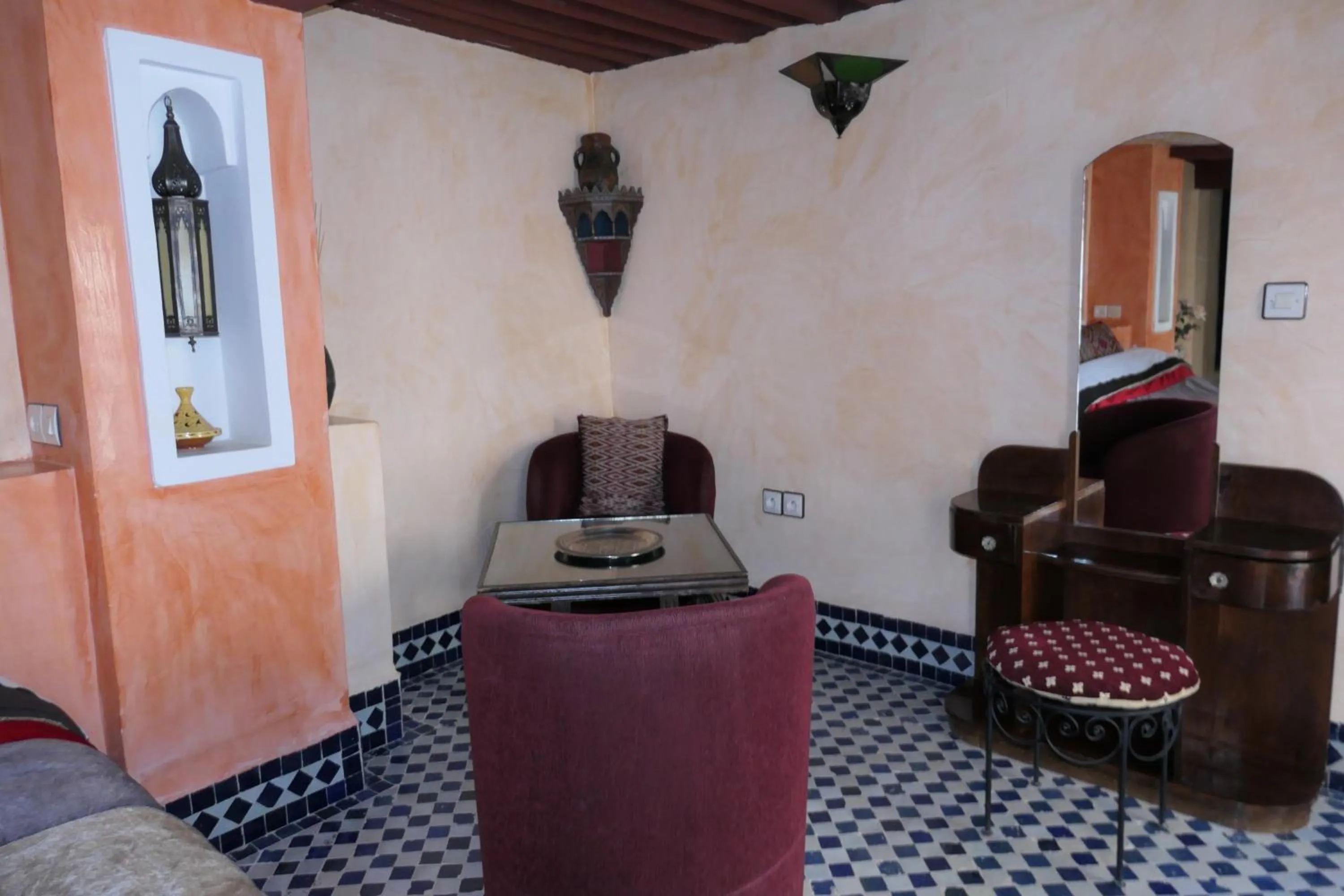 Living room in Riad Le Patio De Fes
