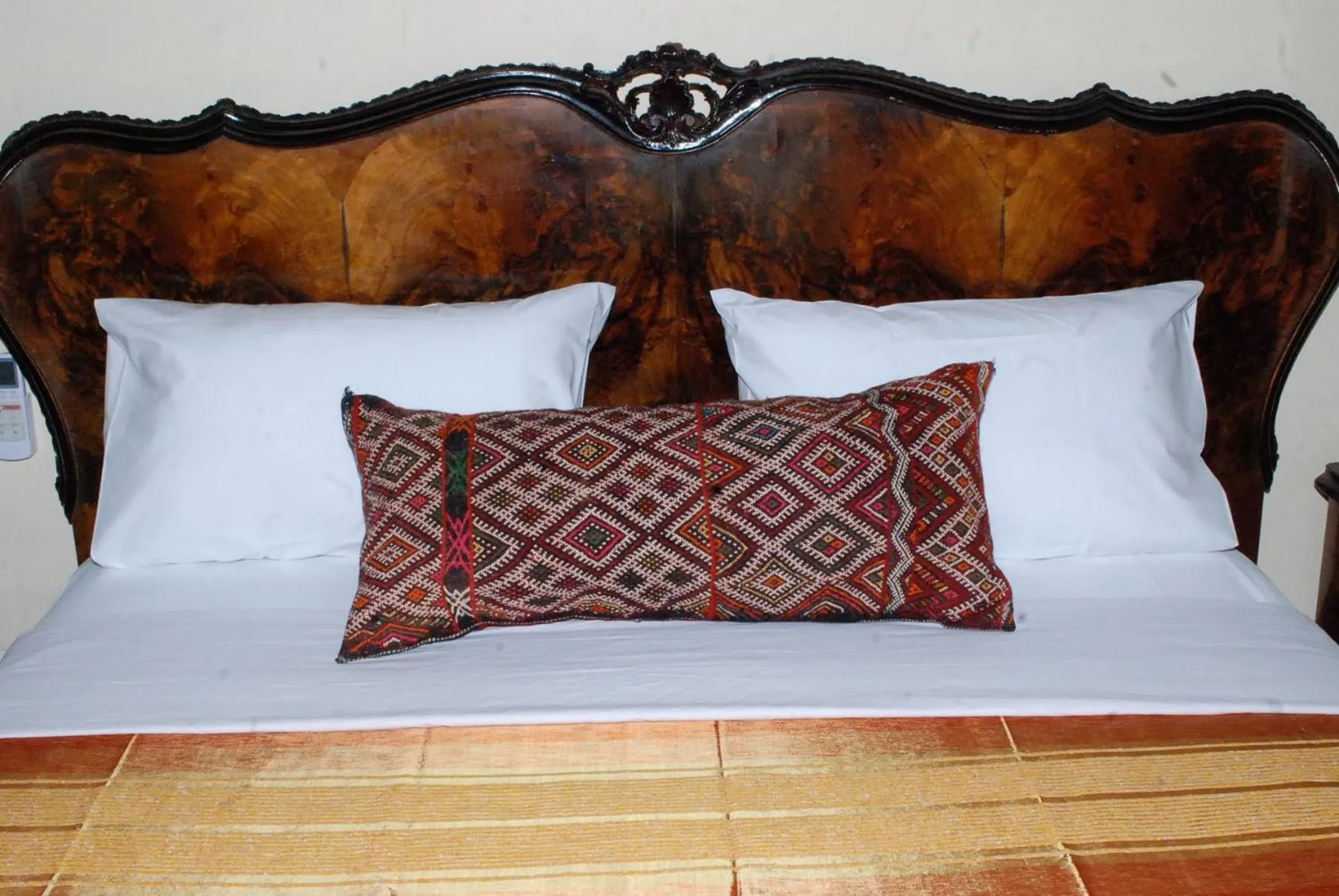 Bed in Riad Le Patio De Fes