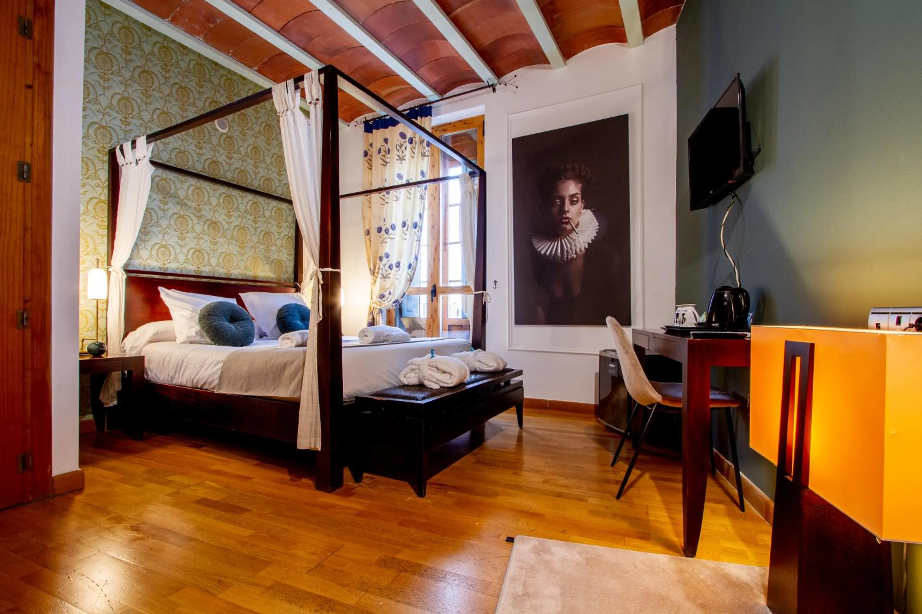 Bed in Les Monges Palace Boutique