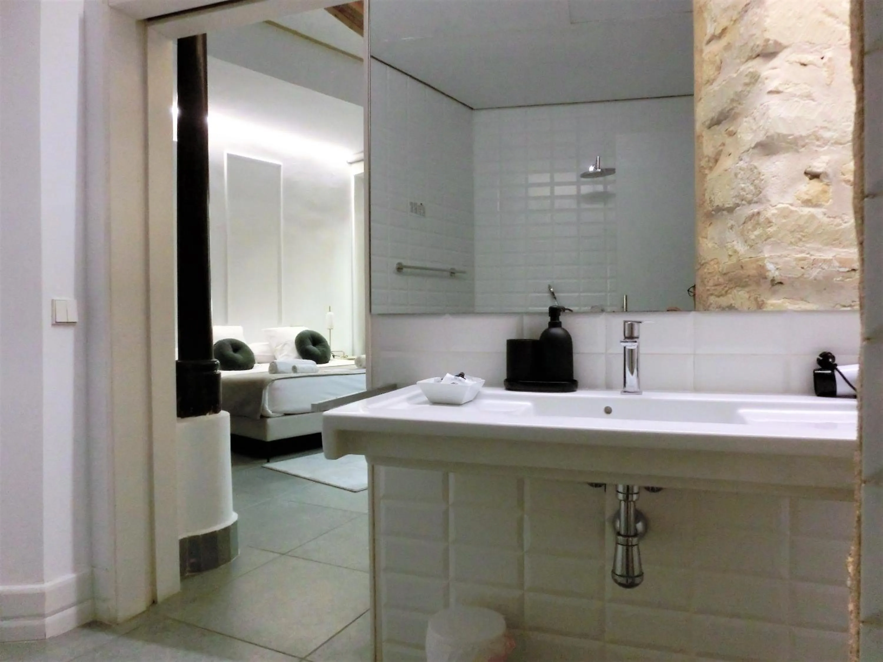 Toilet in Les Monges Palace Boutique