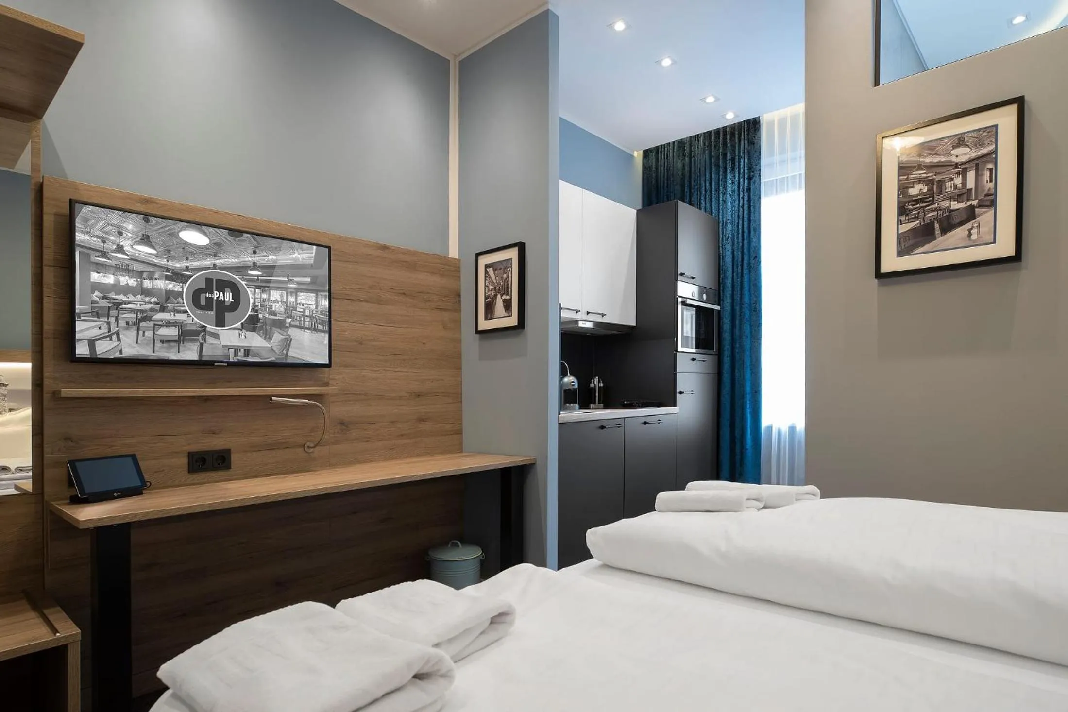 Bed in Aparthotel by dasPaul