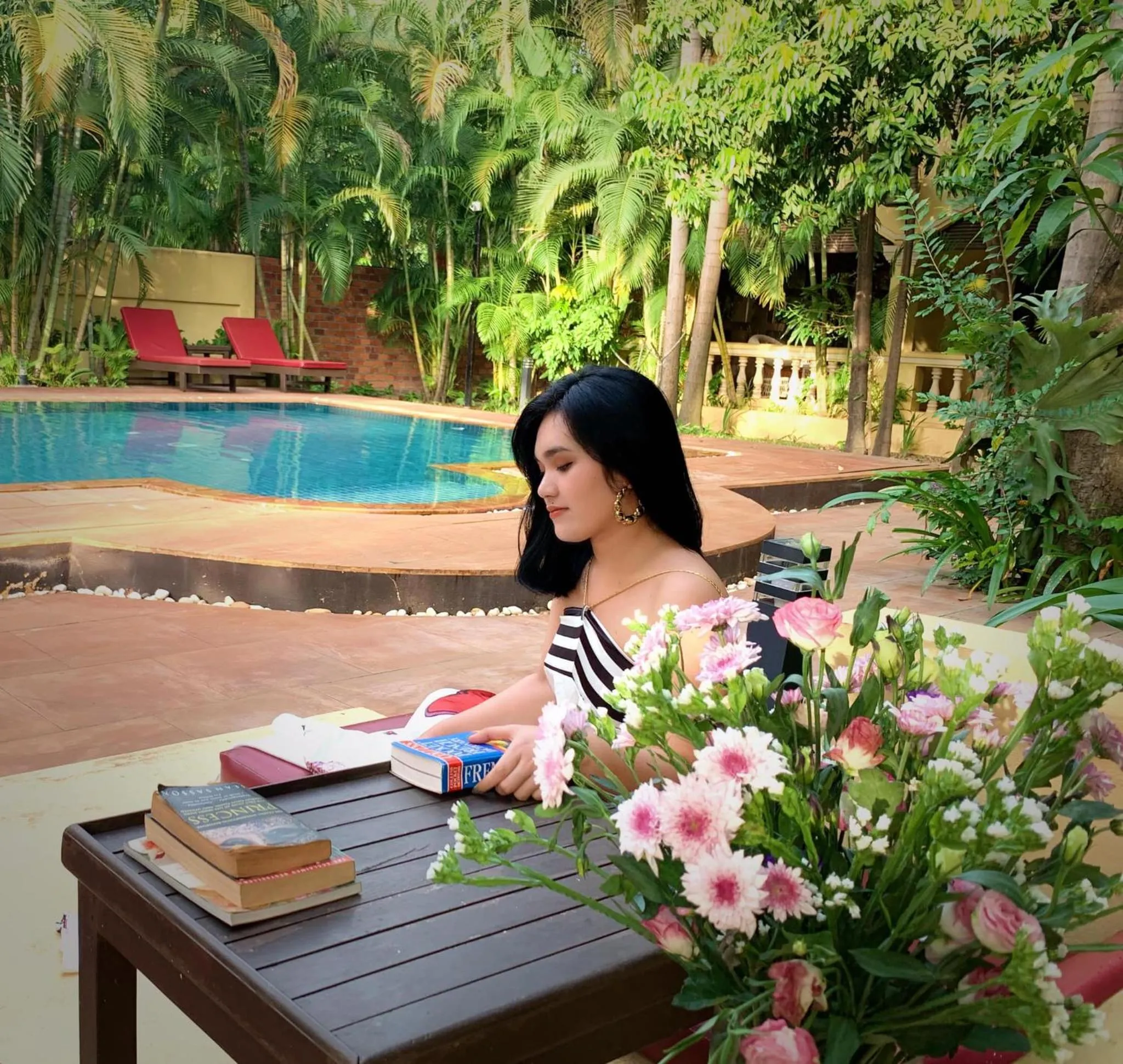 Swimming pool in Marirath Boutique Hotel