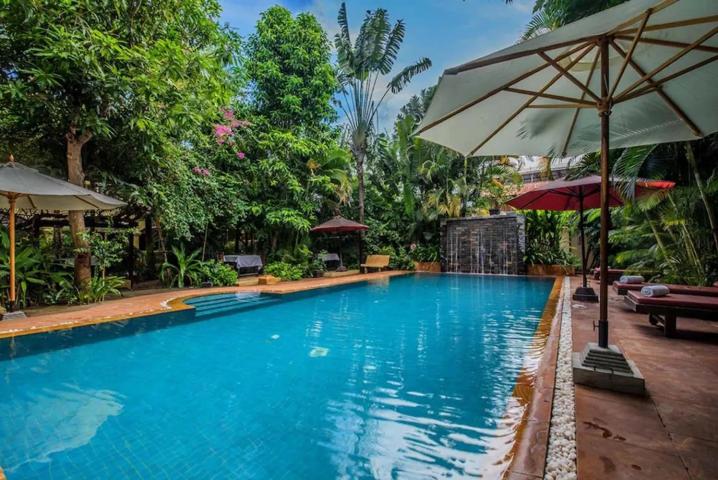 Swimming pool in Marirath Boutique Hotel