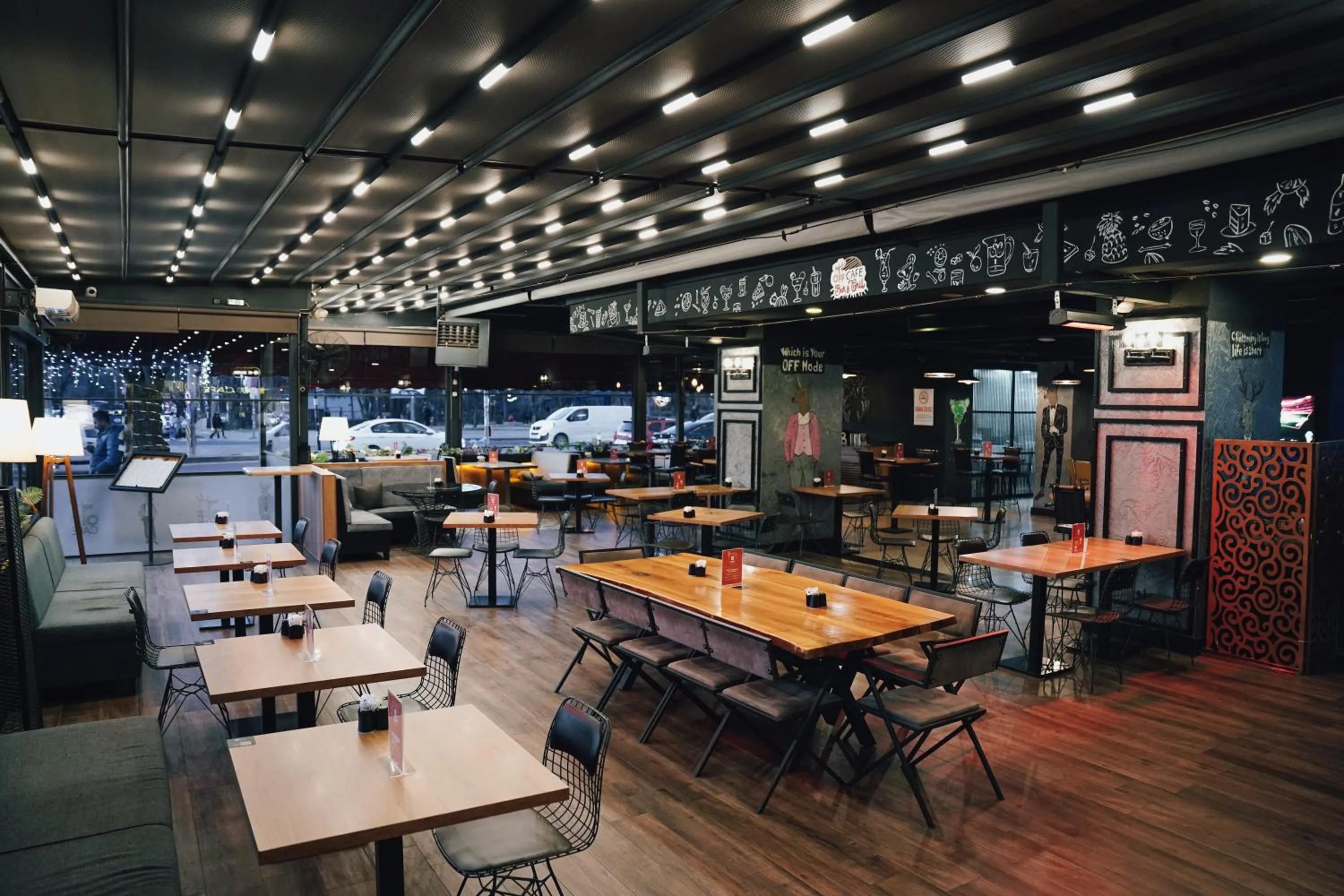 Nightclub / DJ in New Park Hotel