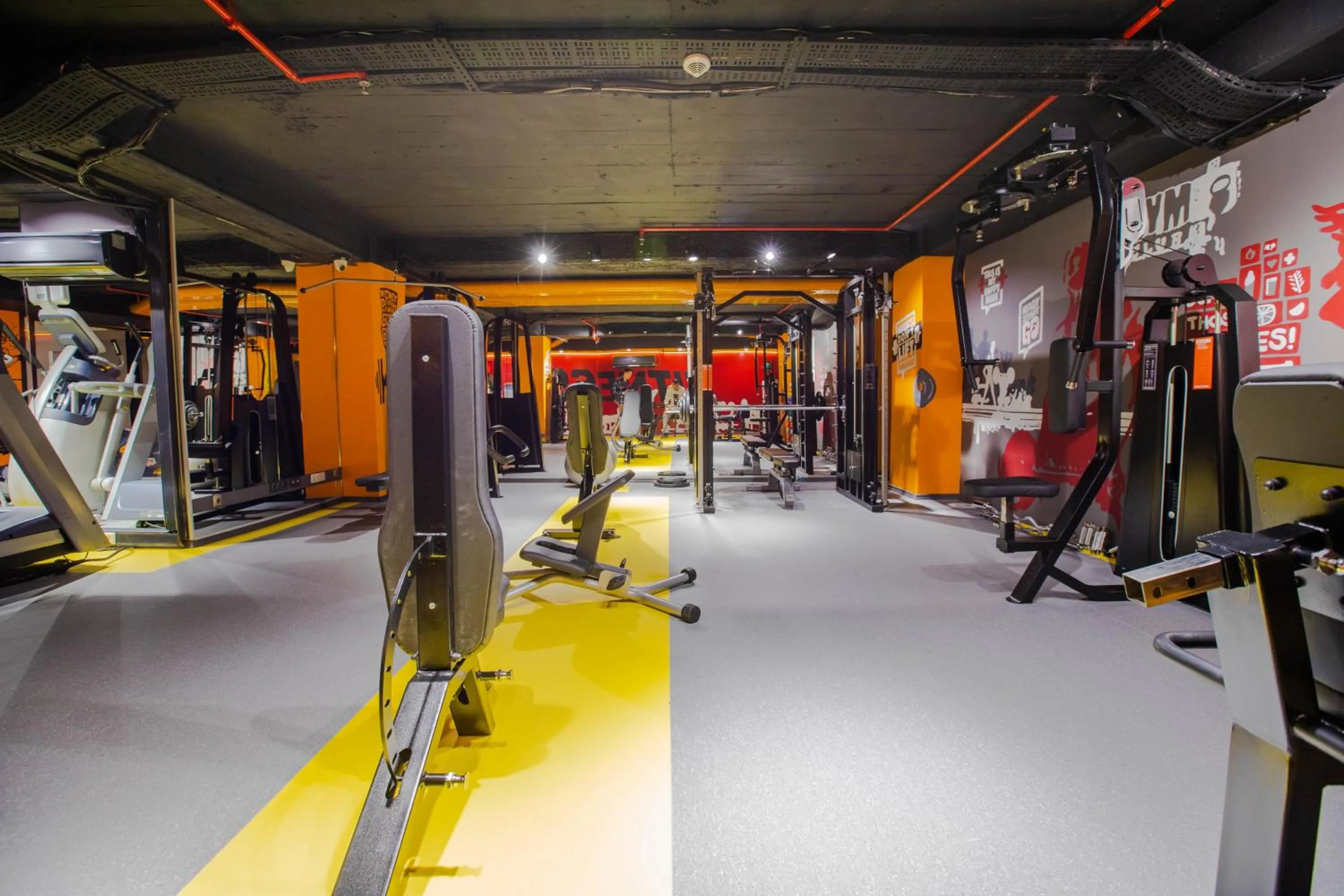 Spa and wellness centre/facilities in New Park Hotel