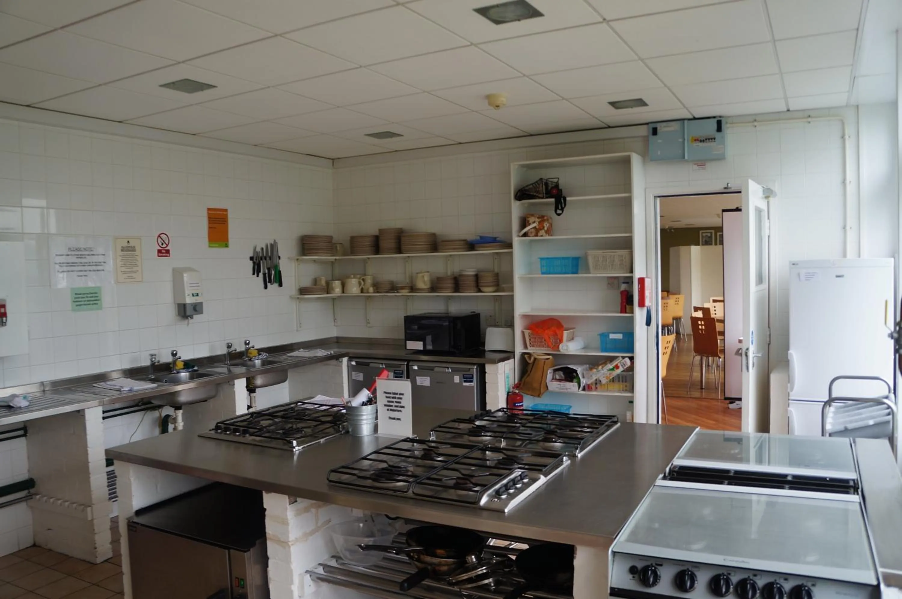 Kitchen or kitchenette in YHA Conwy