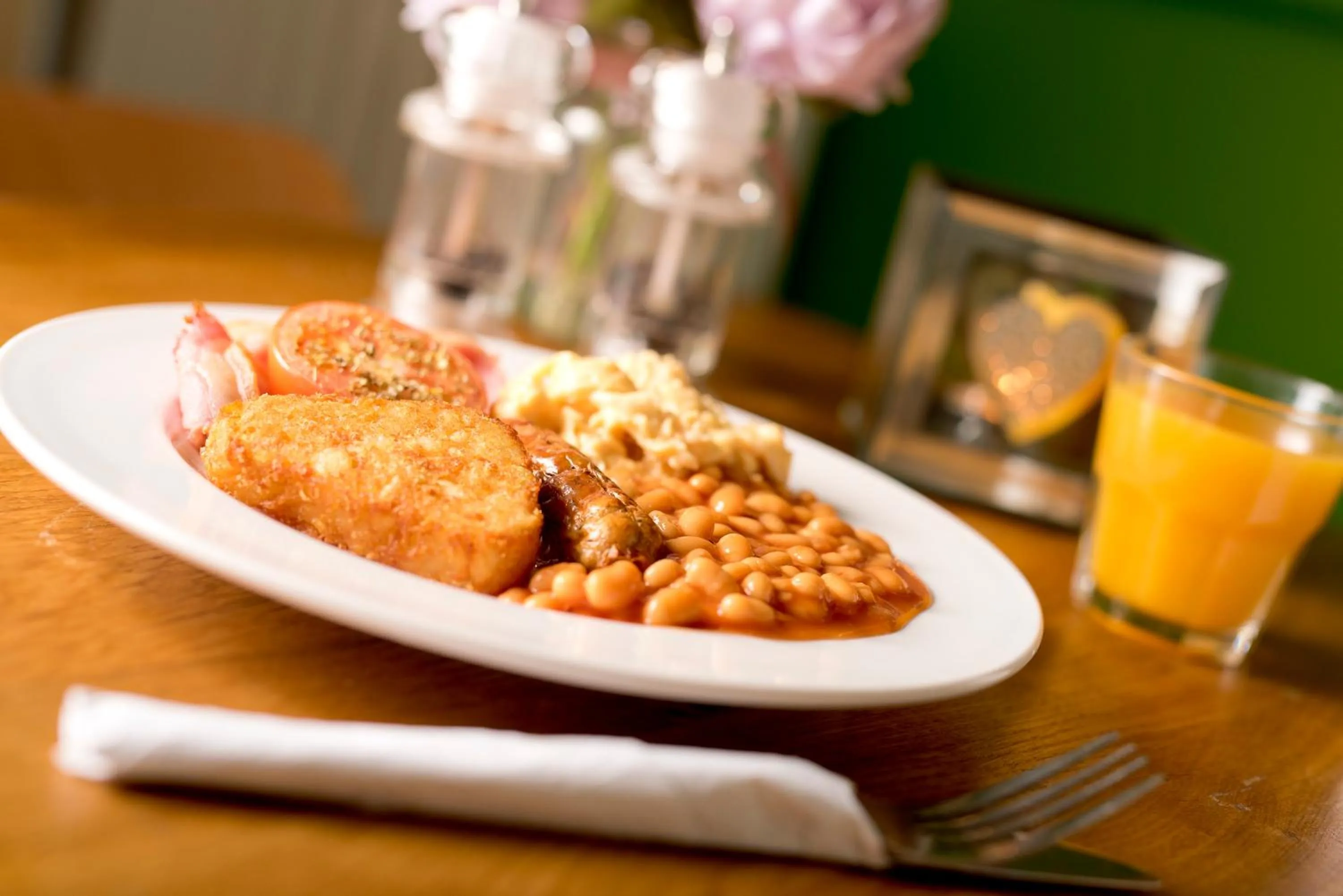 Breakfast in YHA Stratford-Upon-Avon