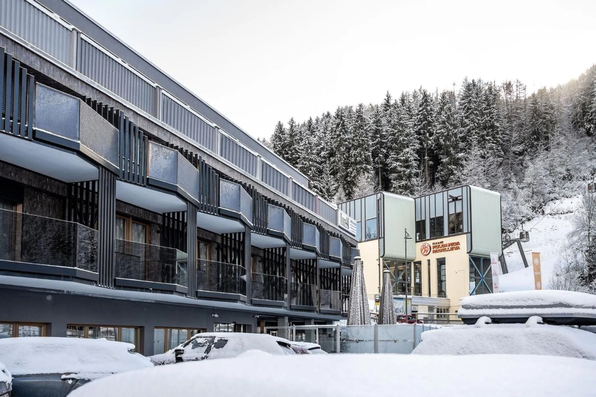 Property building in Ravelli Sporting