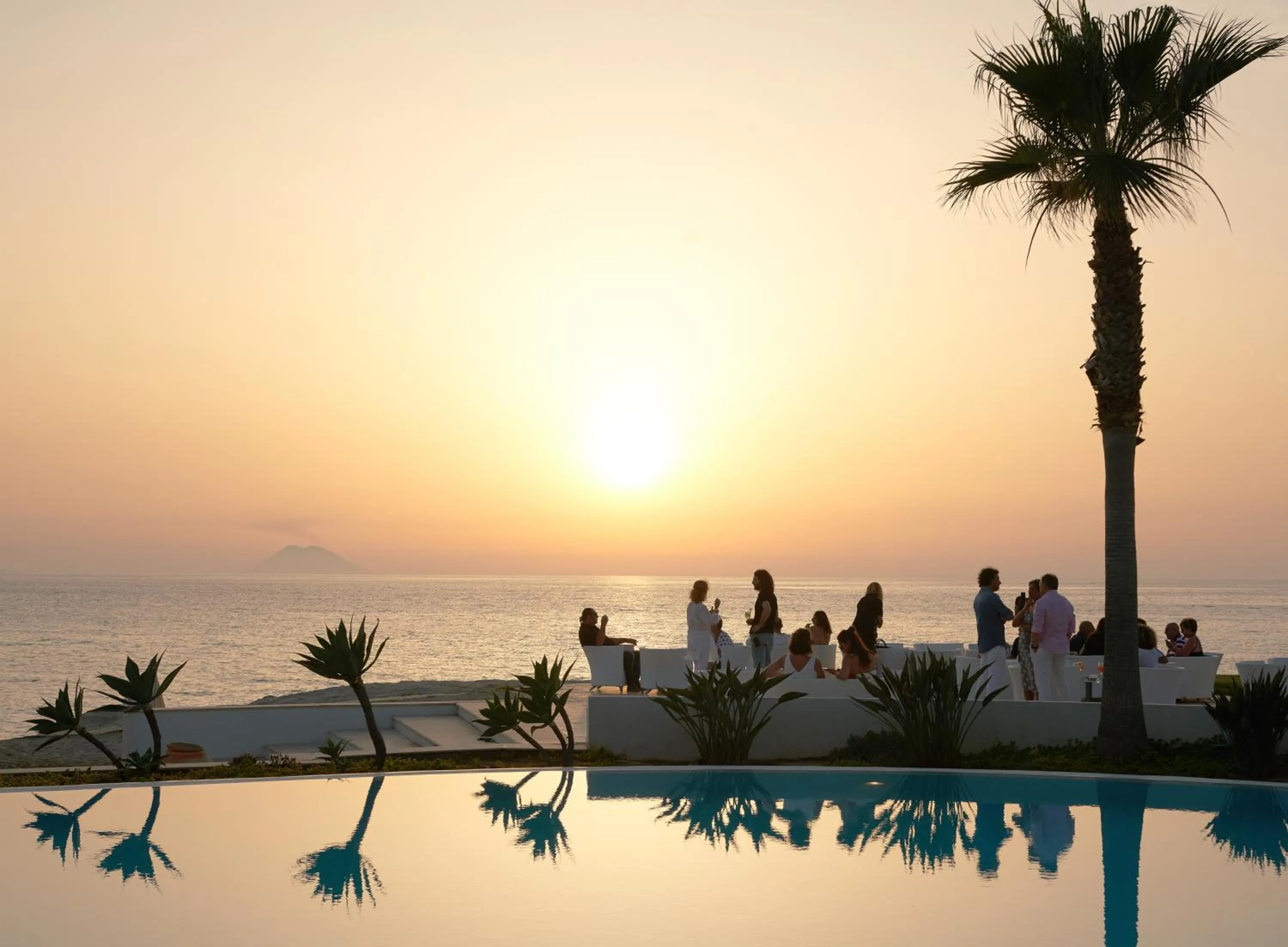 Swimming pool in Capovaticano Resort Thalasso Spa