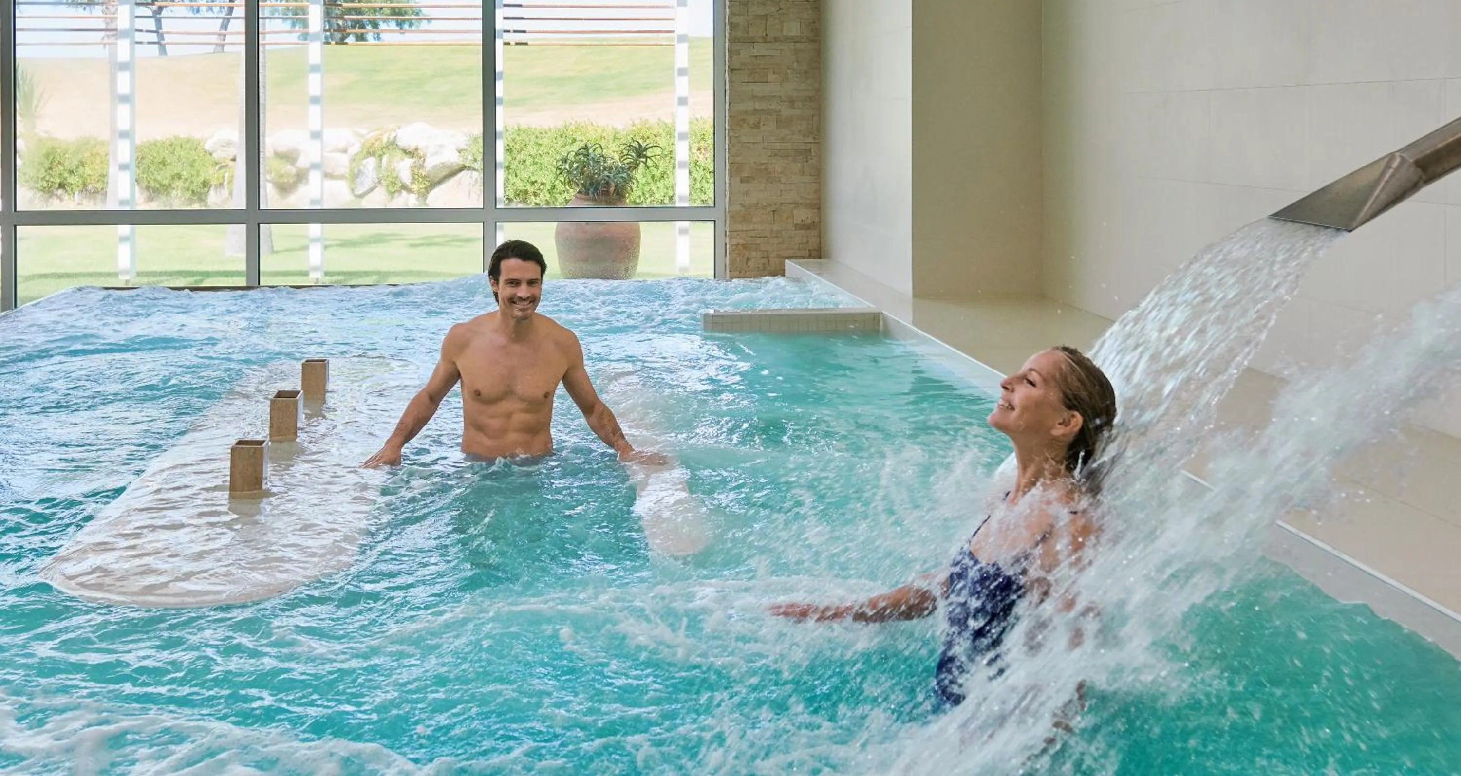 Hot Tub in Capovaticano Resort Thalasso Spa