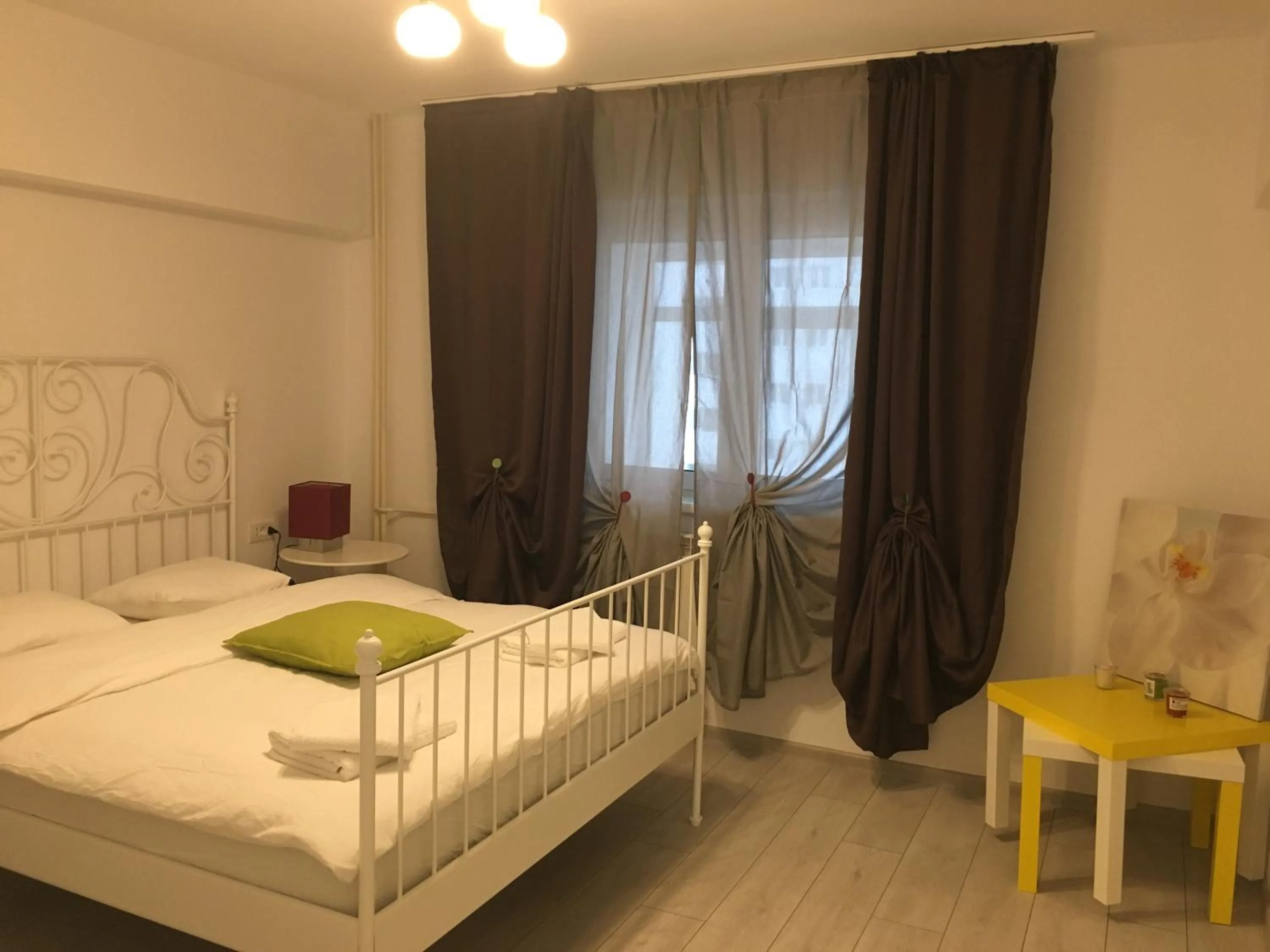 Bedroom, Bed in Green Apartment 4-26 Mircea Voda