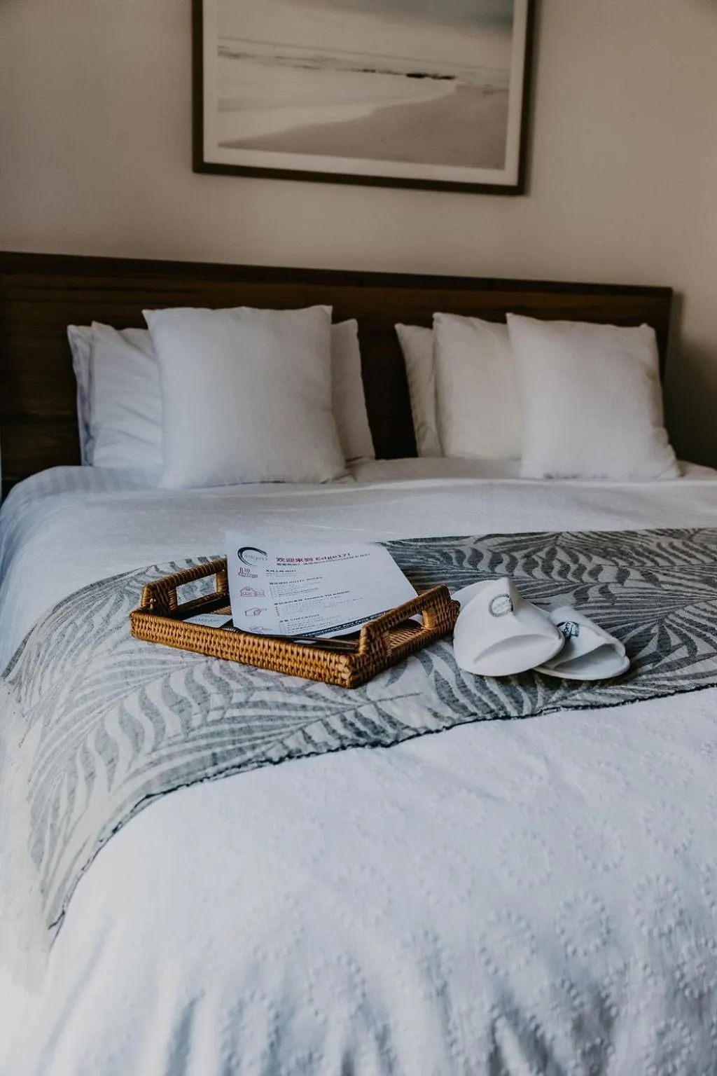 Bedroom, Bed in Edge17 Waterfront Apartment, plus Cottage with Garden View - Port Fairy