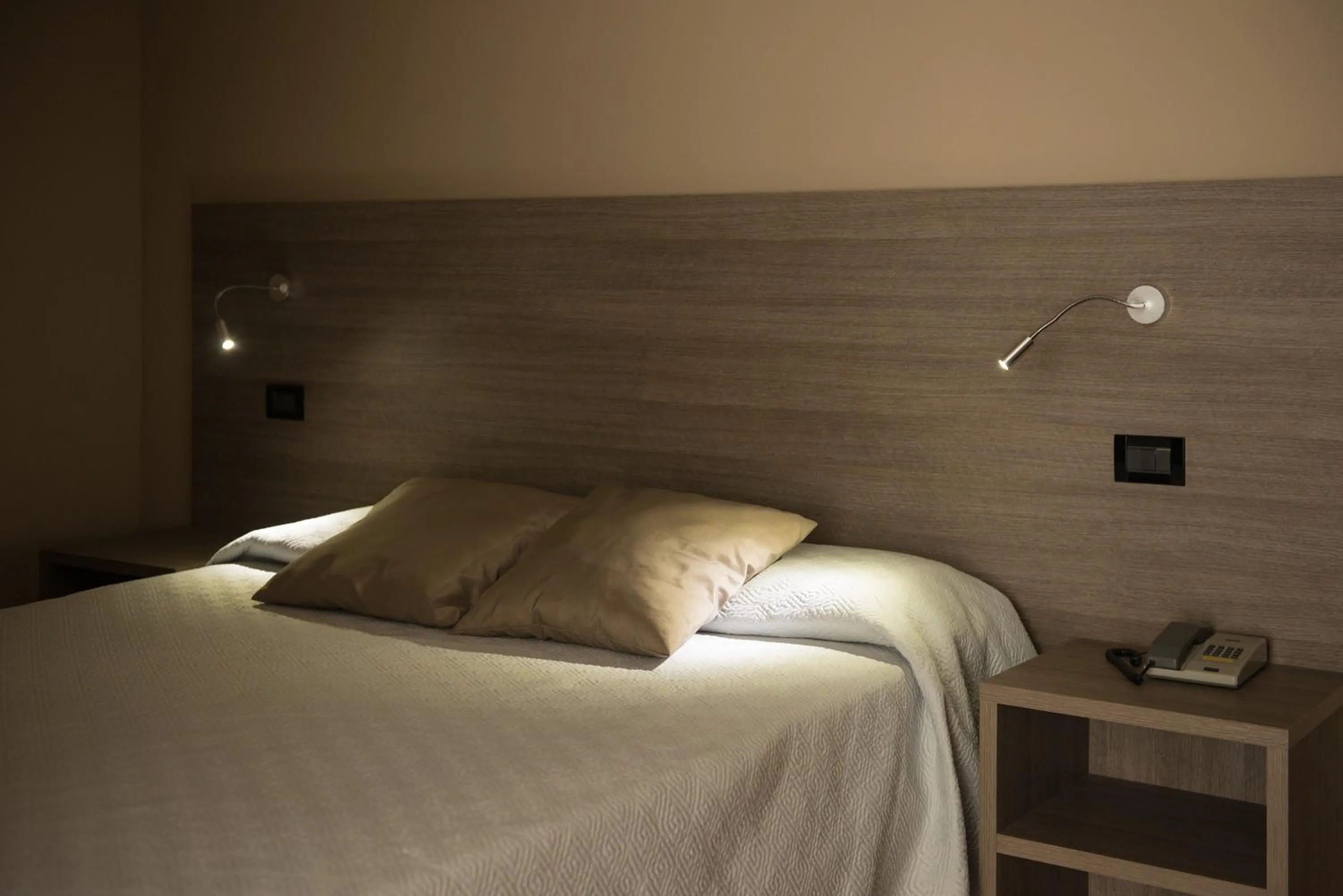 Bed in Albergo Grappolo D'oro