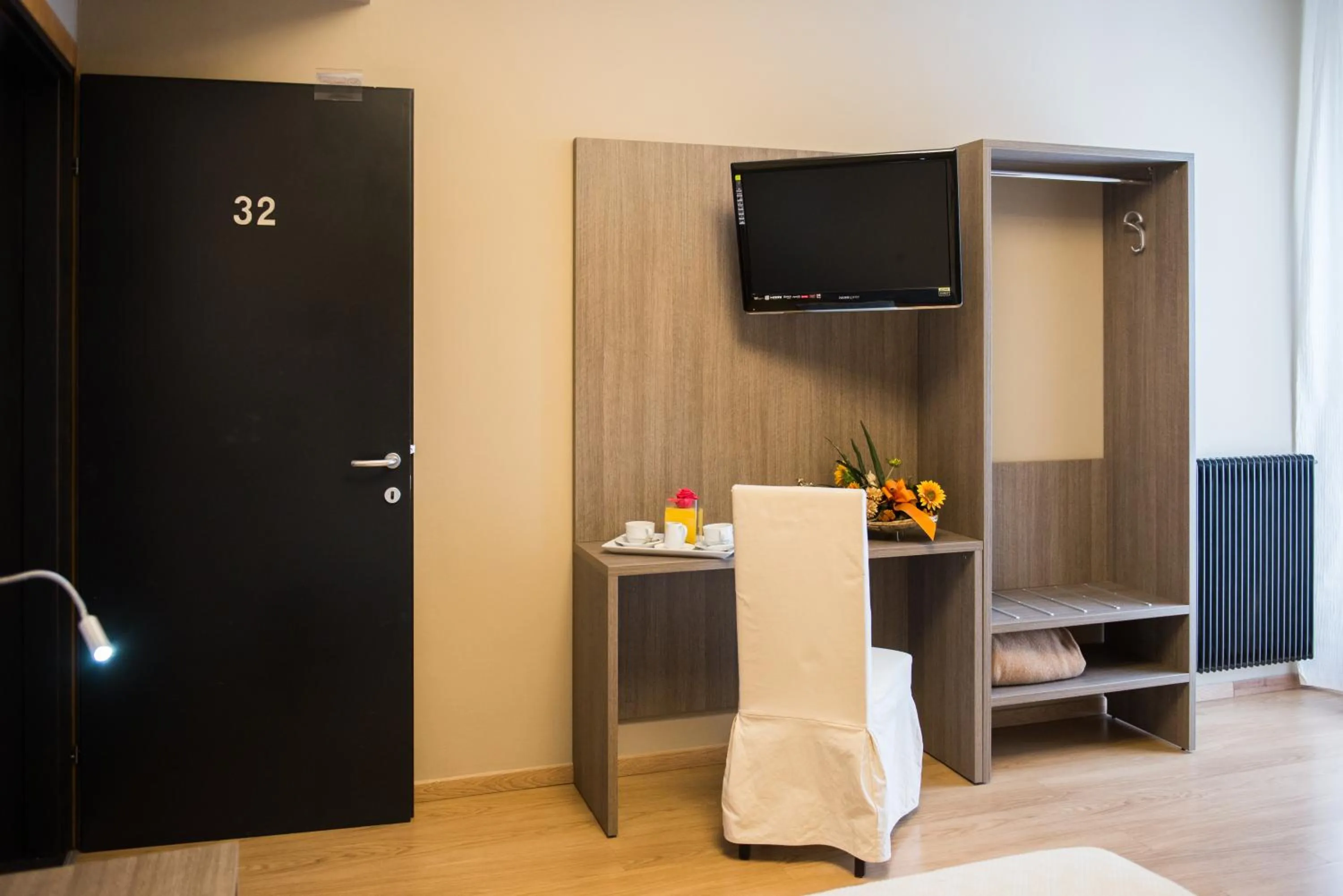 Decorative detail in Albergo Grappolo D'oro