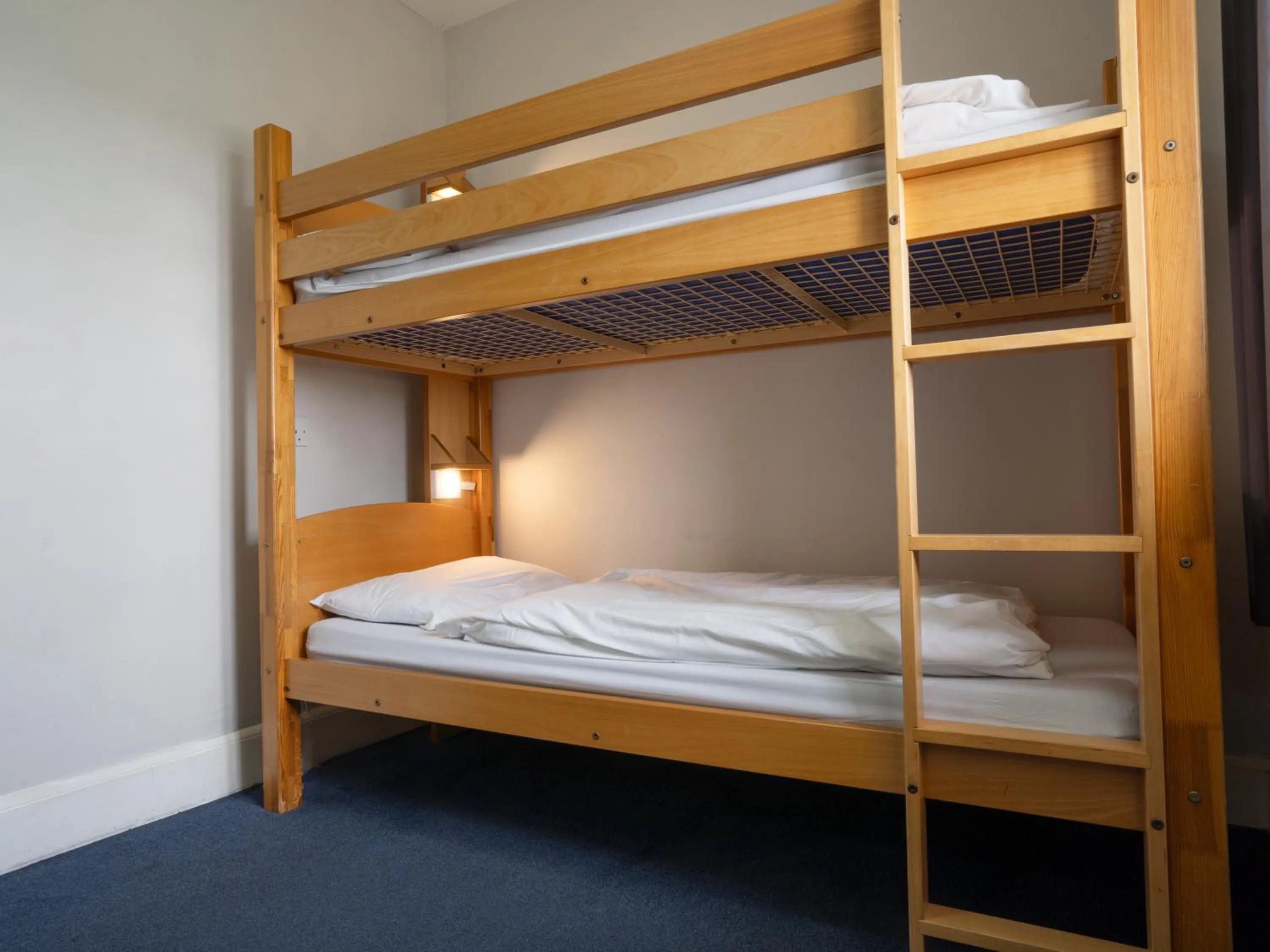 Bedroom, Bed in YHA Whitby