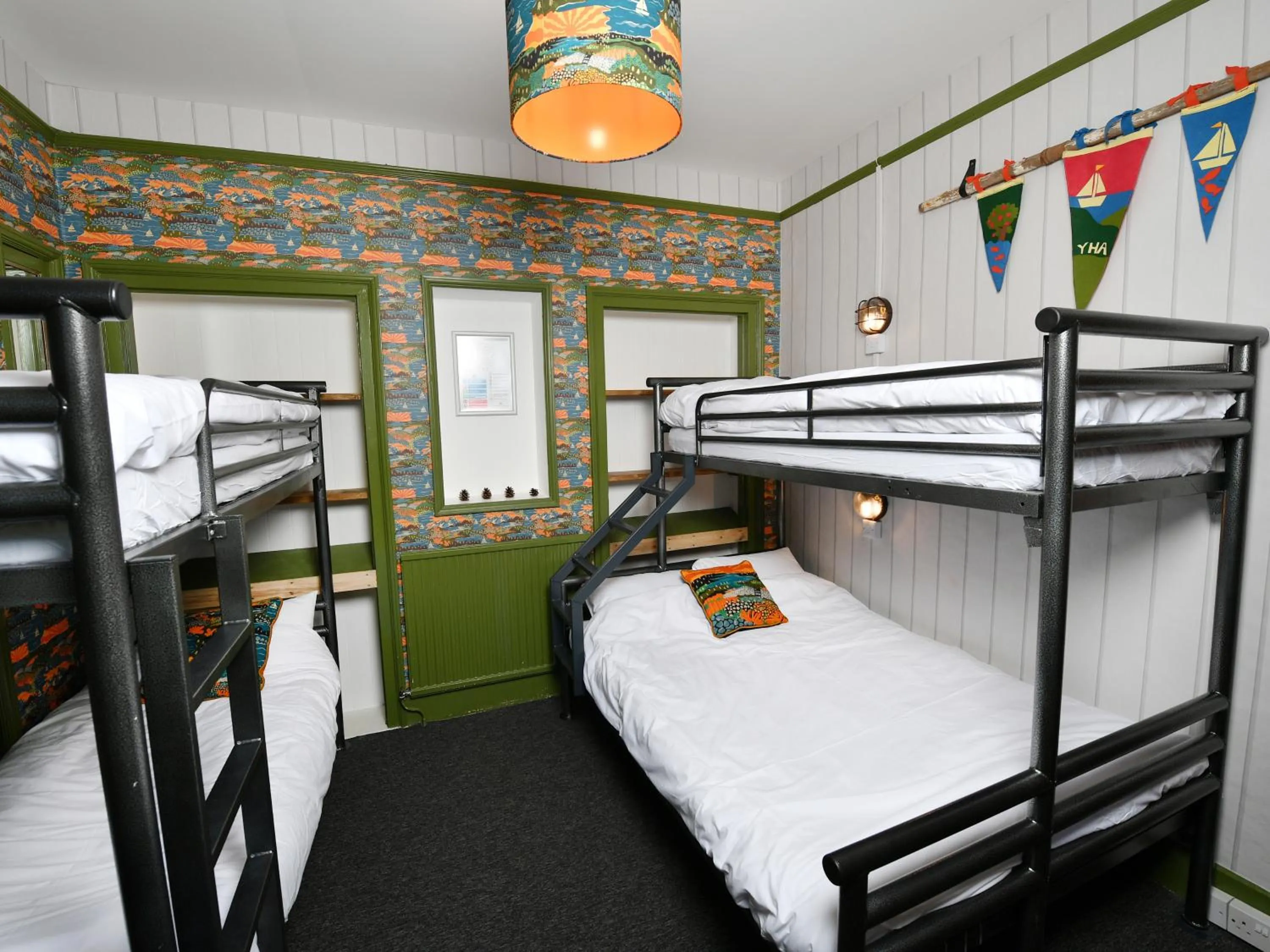 Bedroom in YHA Windermere