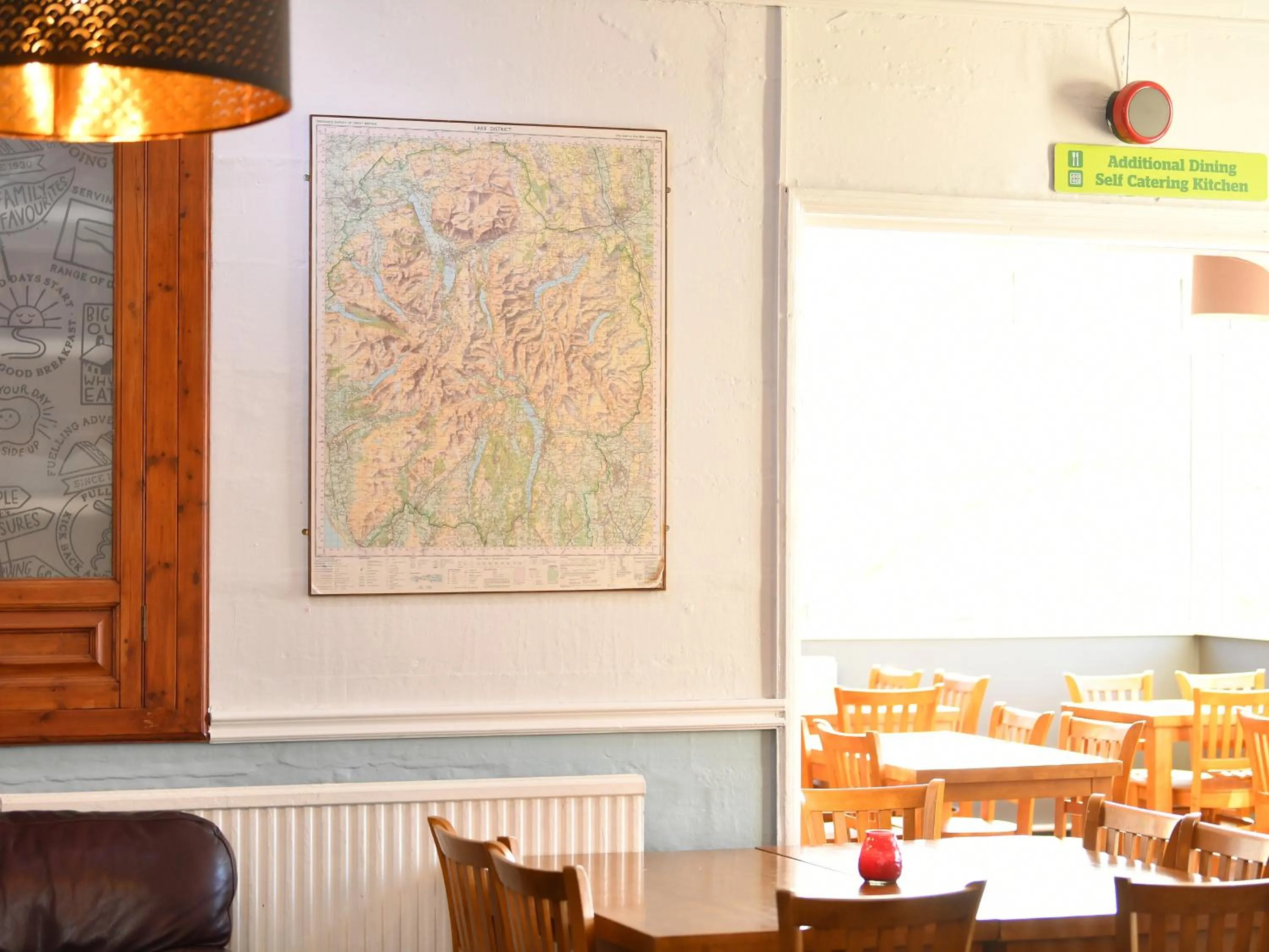 Restaurant/places to eat in YHA Windermere
