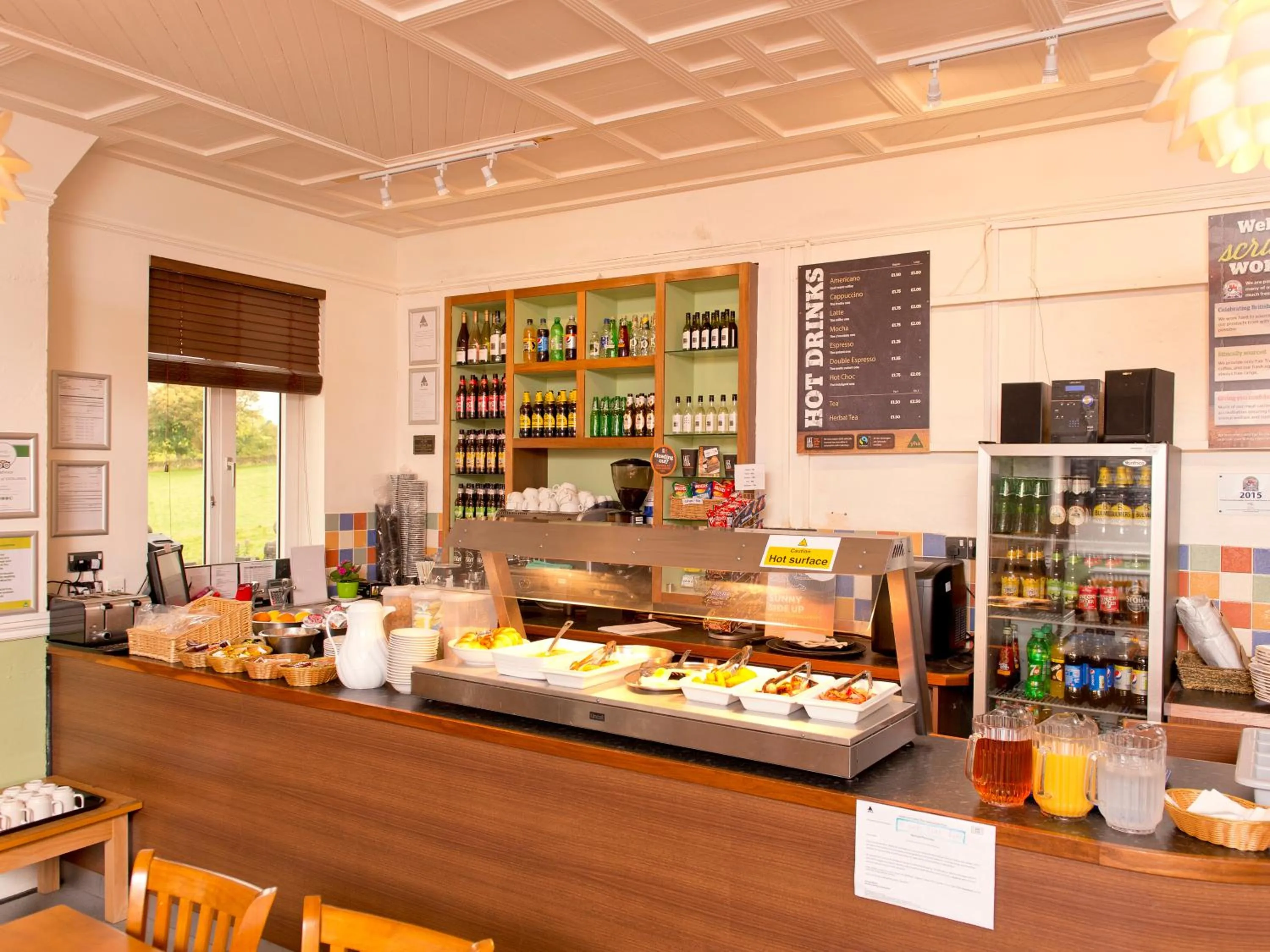 Restaurant/places to eat in YHA Windermere