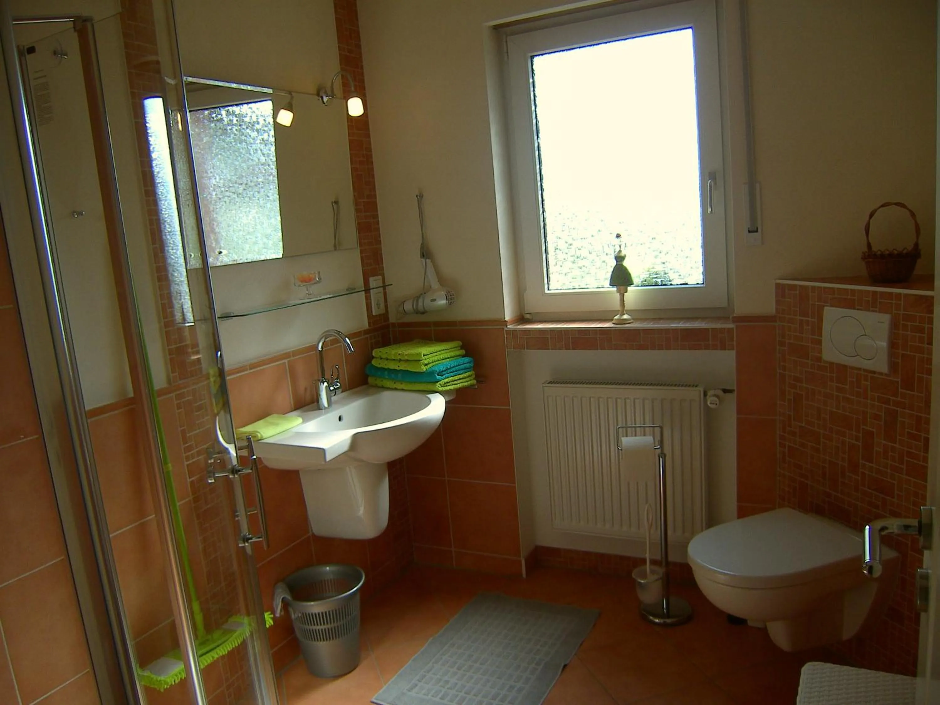 Bathroom in Pension Kölzer