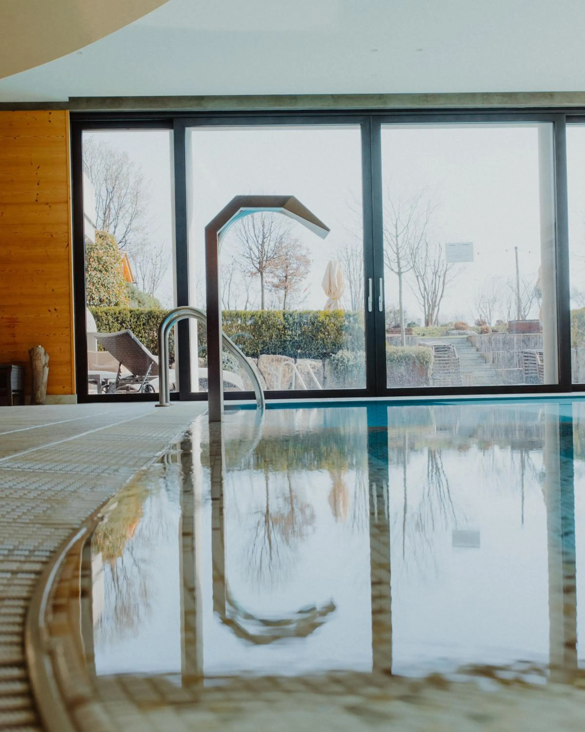 Pool view in Garden Relais