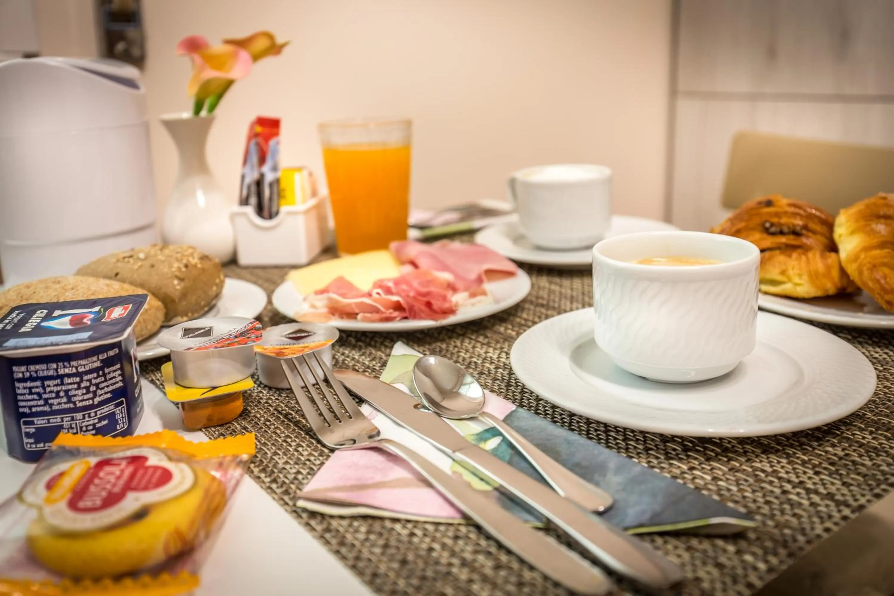 Buffet breakfast in B&B Antiche Armonie