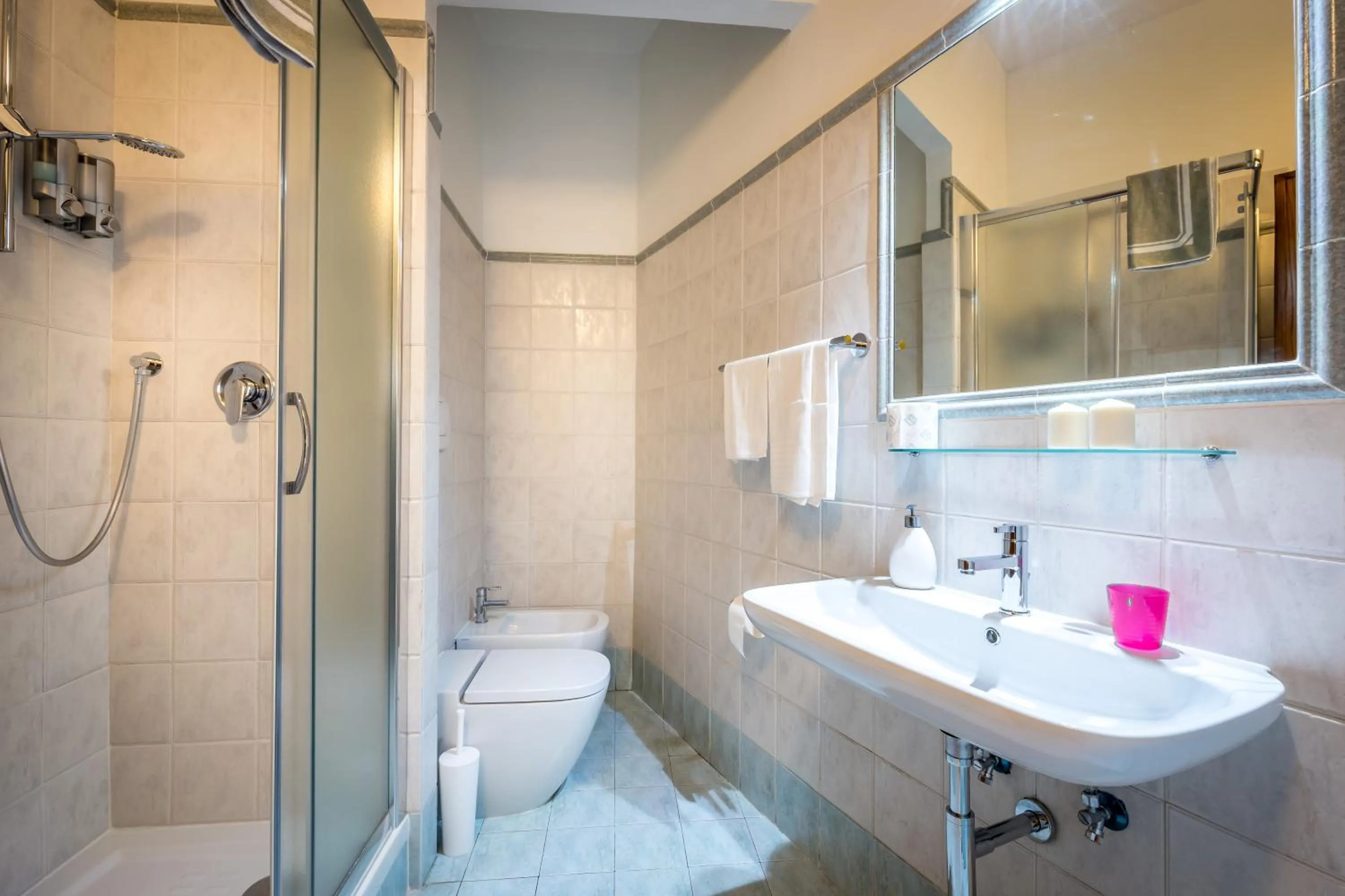 Shower in B&B Antiche Armonie