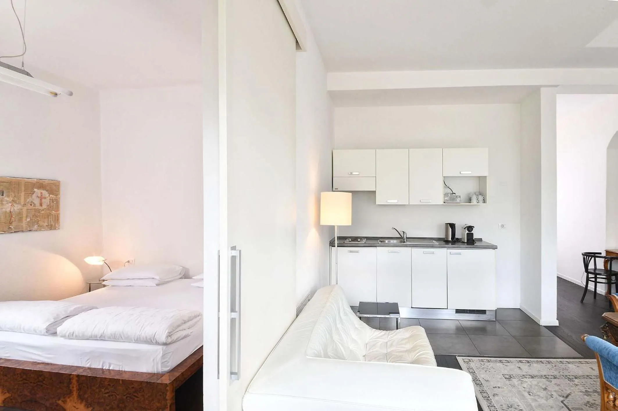 Photo of the whole room, Bed in Villa Verdi Apartments