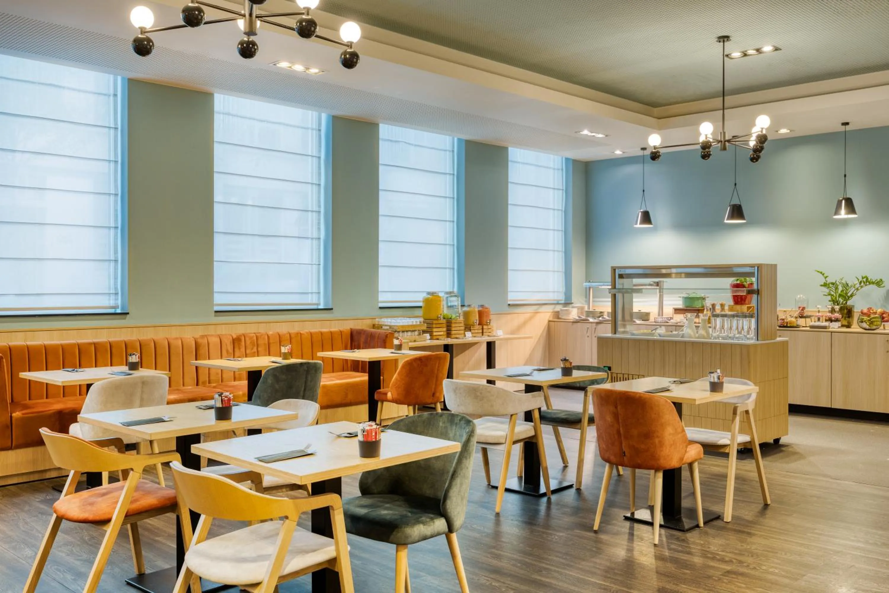 Breakfast in Radisson Hotel Brussels Centre Midi