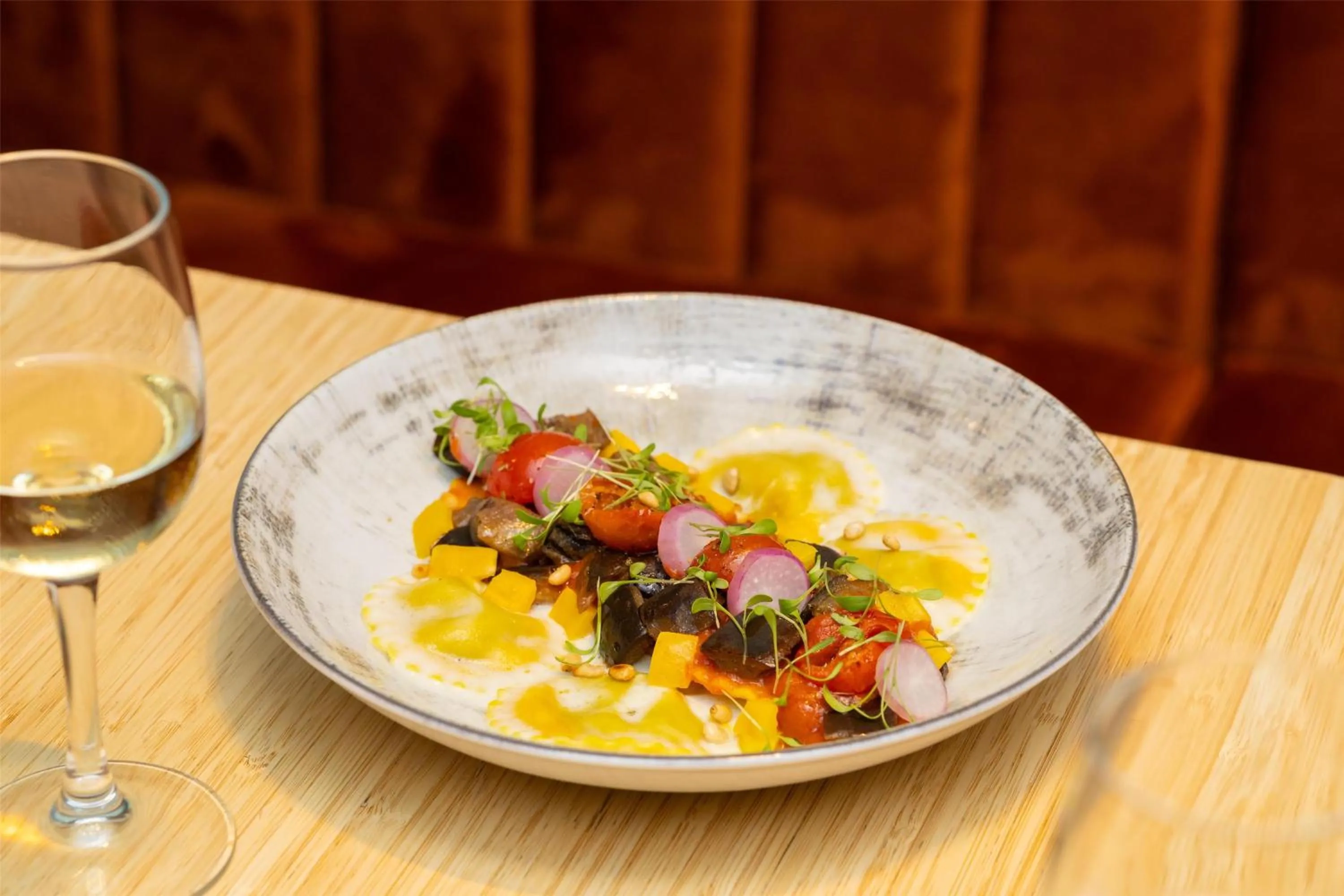 Food and drinks in Radisson Hotel Brussels Centre Midi