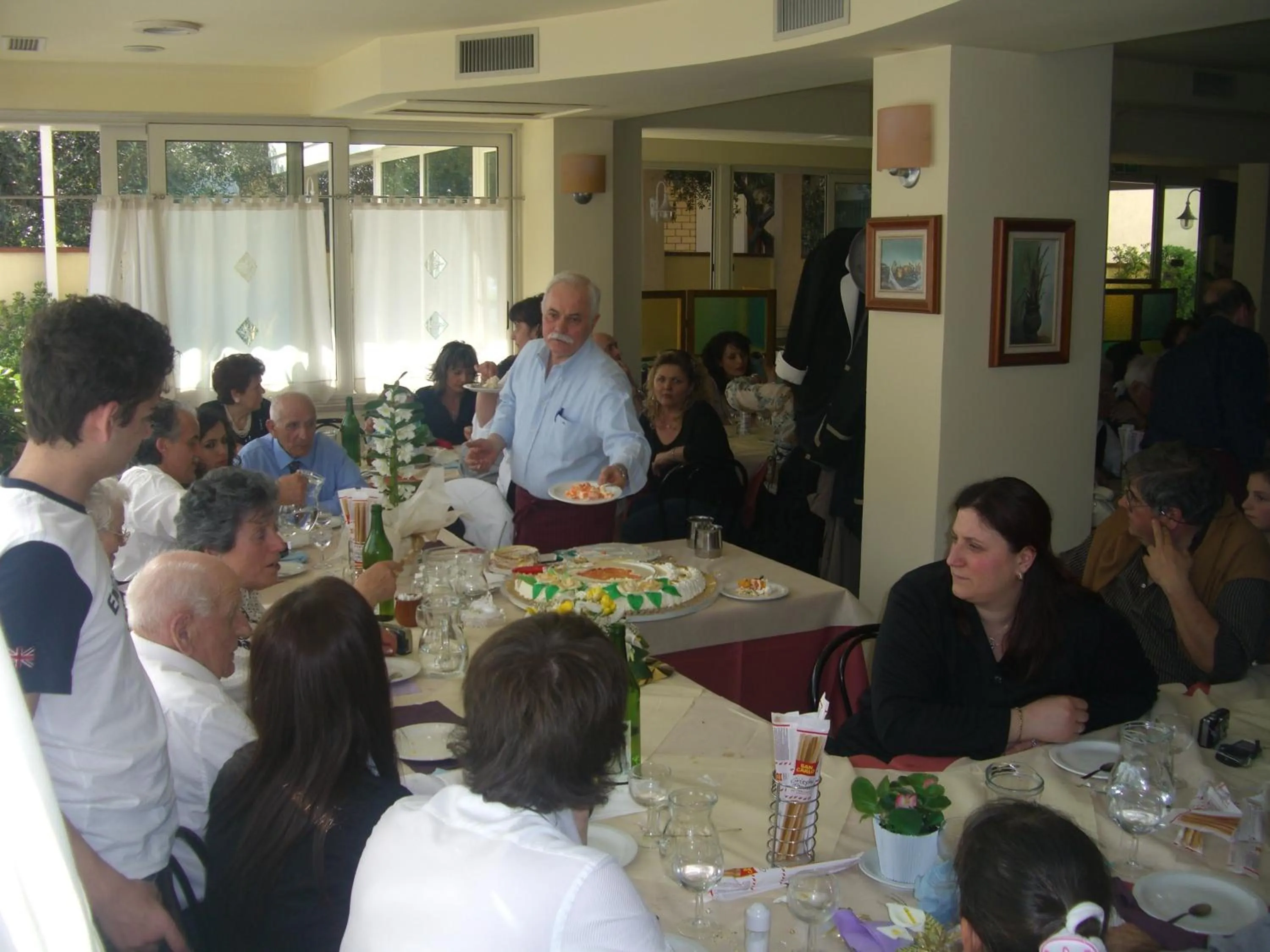 Restaurant/places to eat in Hotel Locanda Rosy