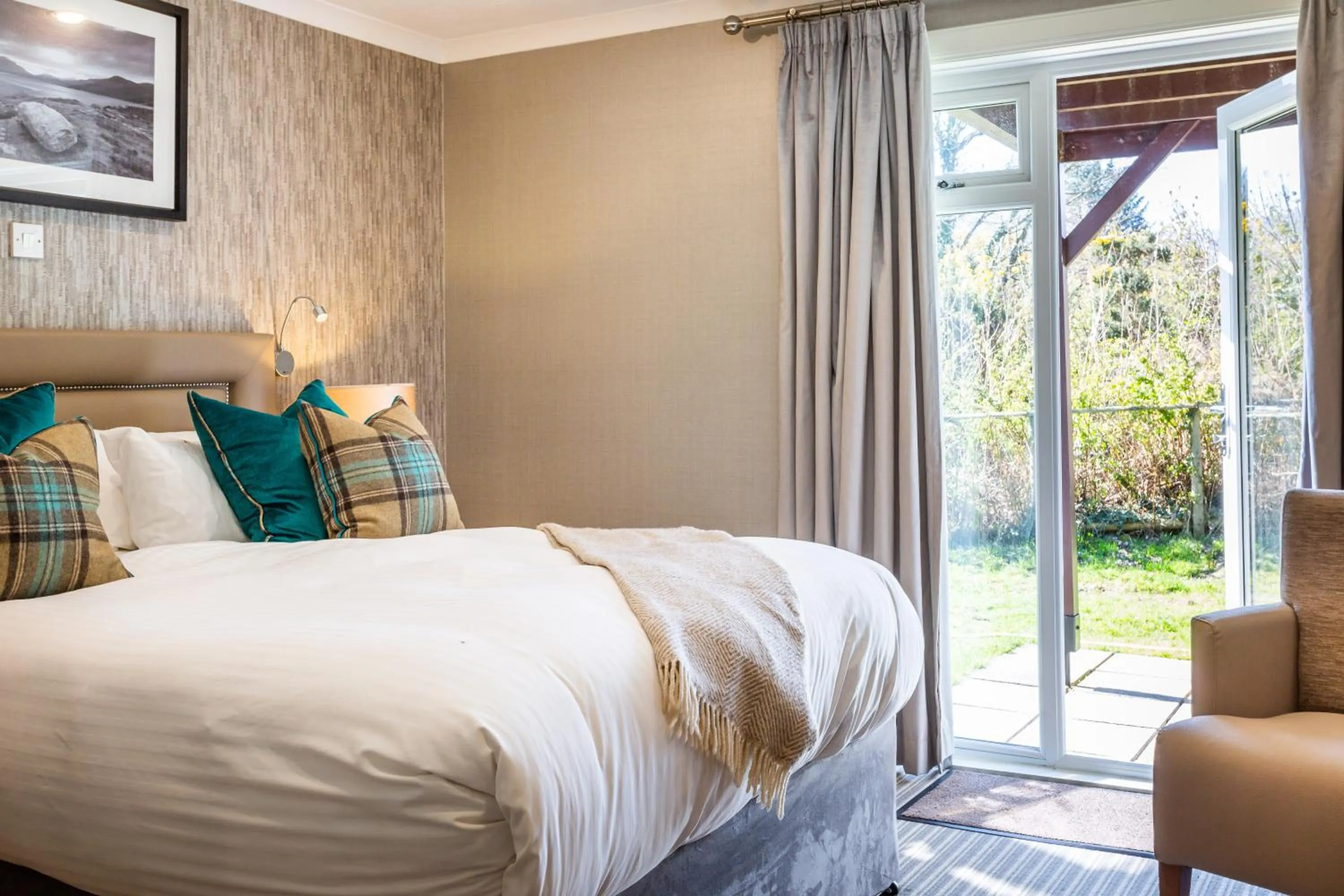 Bedroom, Bed in Auchrannie Resort