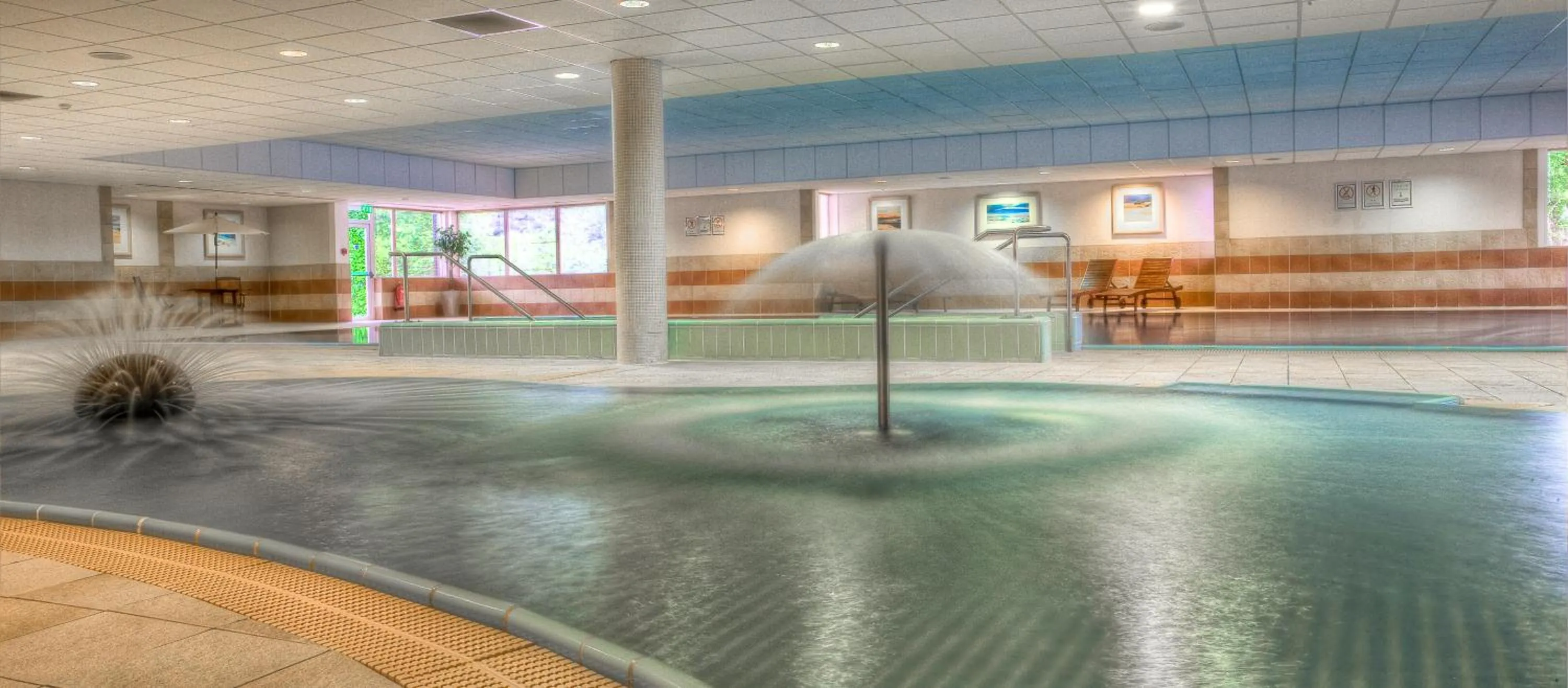 Swimming pool in Auchrannie Resort