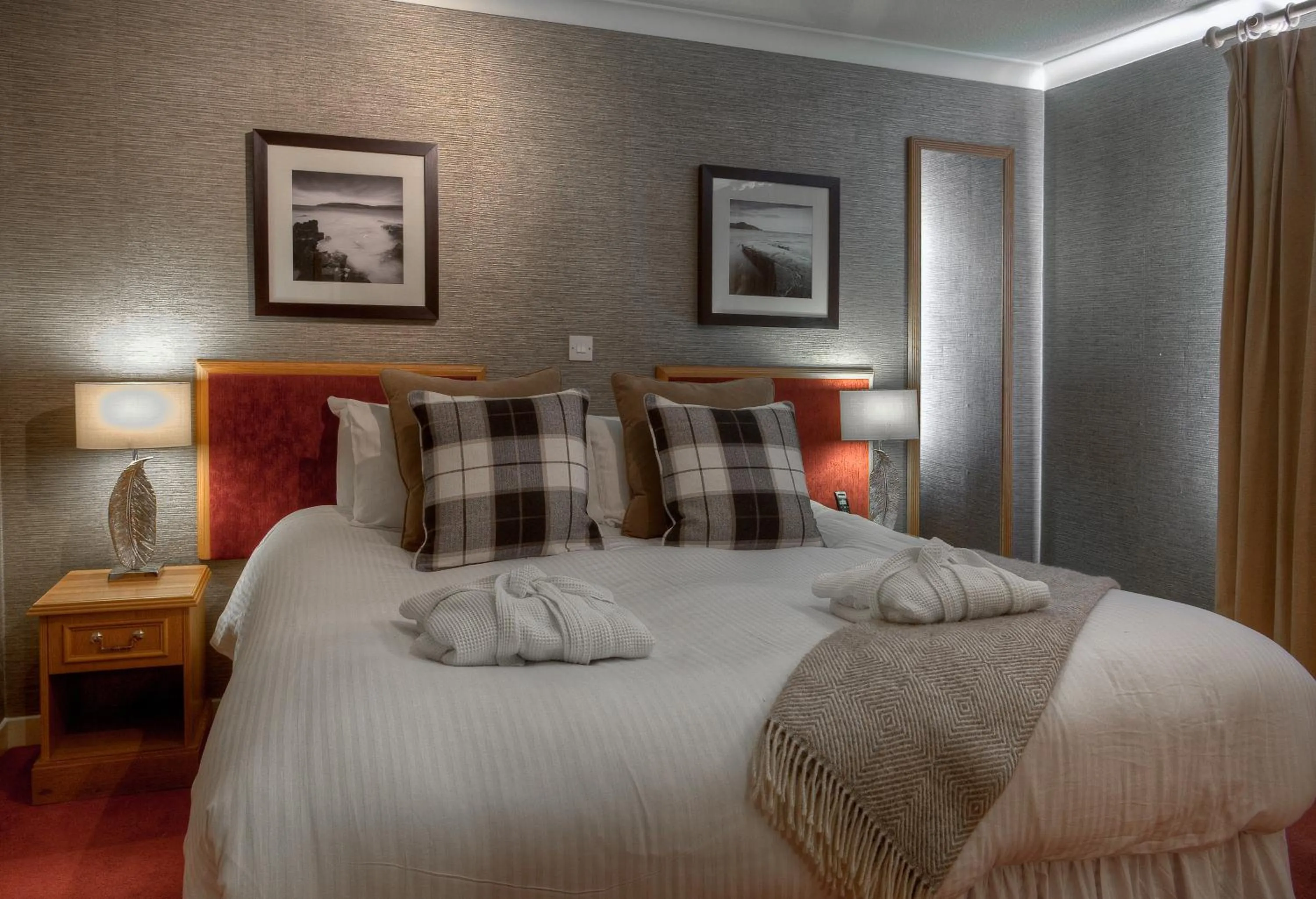 Bedroom, Bed in Auchrannie Resort